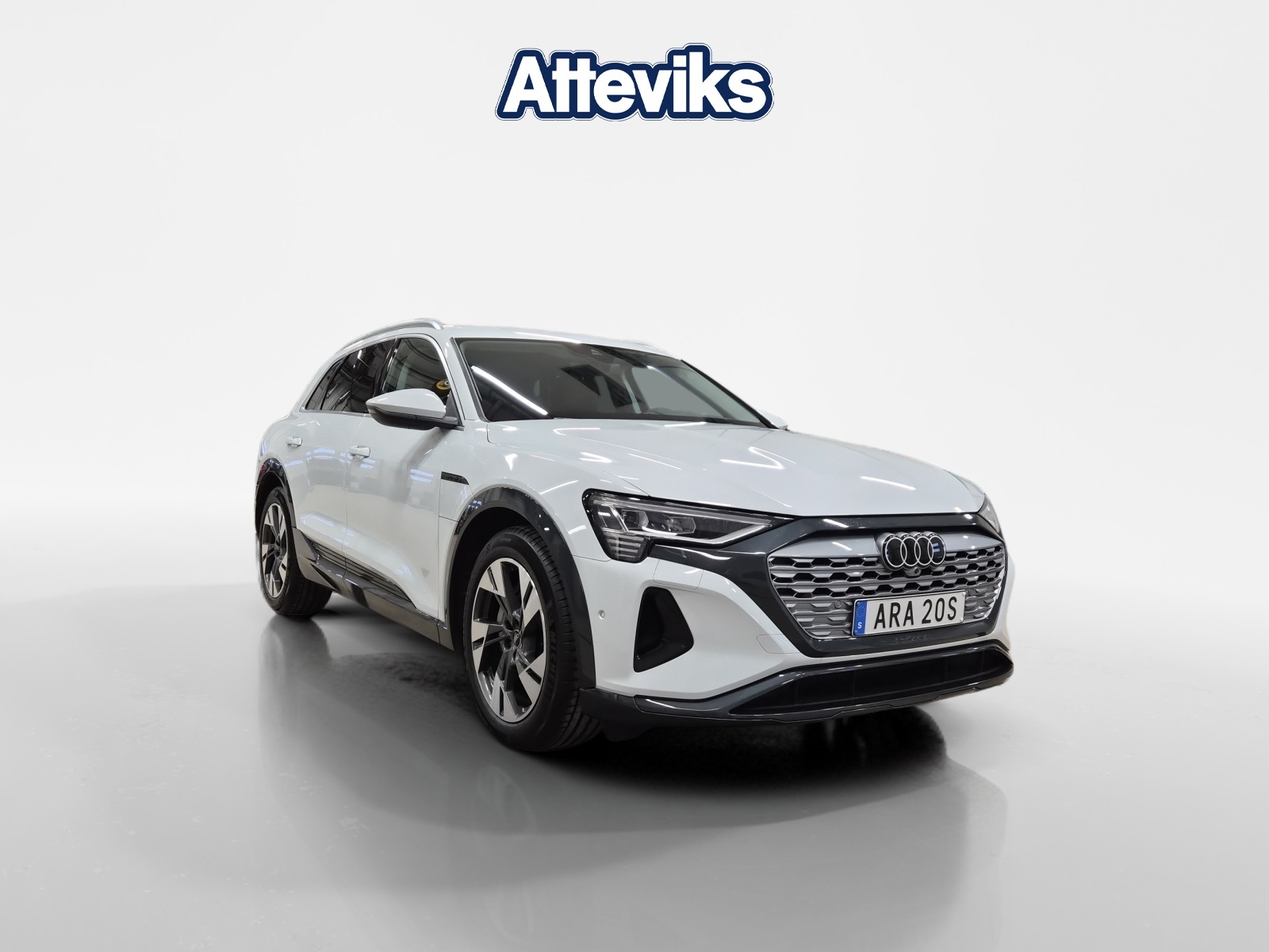 Audi Q8 e-tron 340 hp
