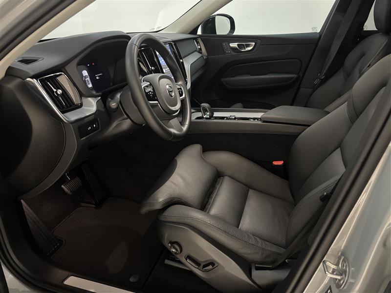 Volvo XC60 Recharge T6 AWD Geartronic, 350hk, 2025