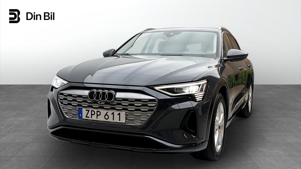Audi Q8 e-tron 340 л.с.