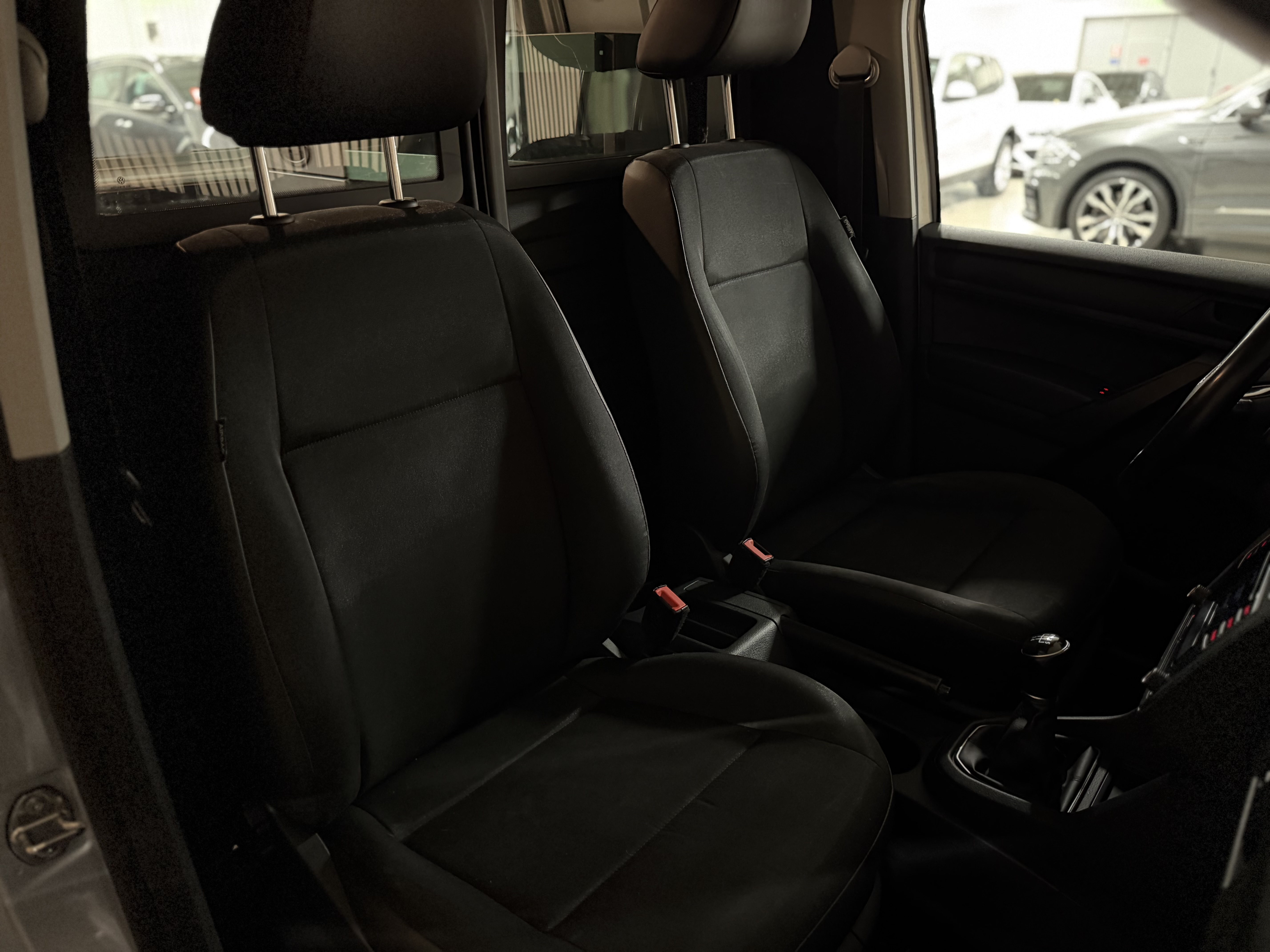 Volkswagen Caddy Van 2.0 TDI BMT Manual, 102hp, 2018