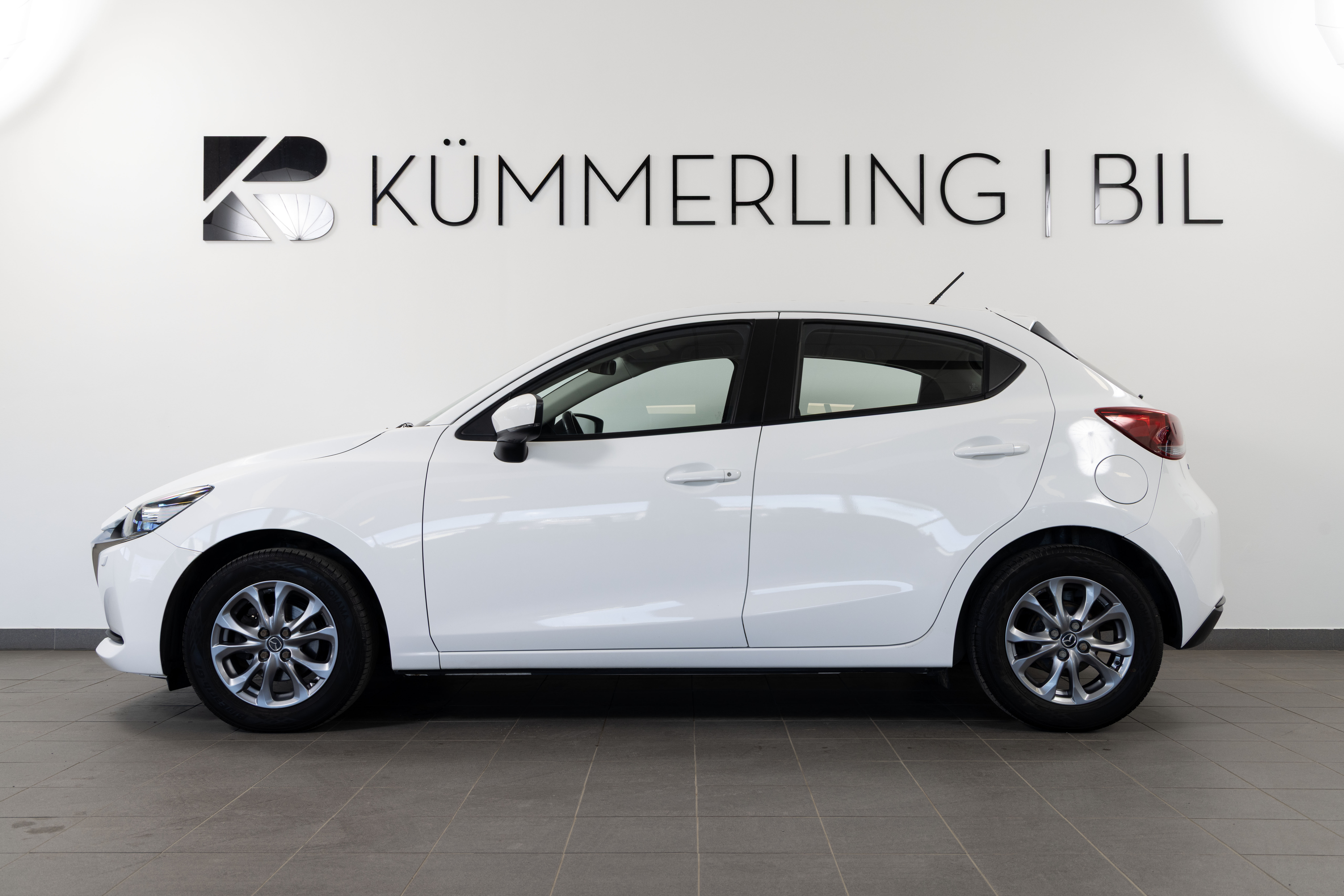 Mazda 2 90 л.с.