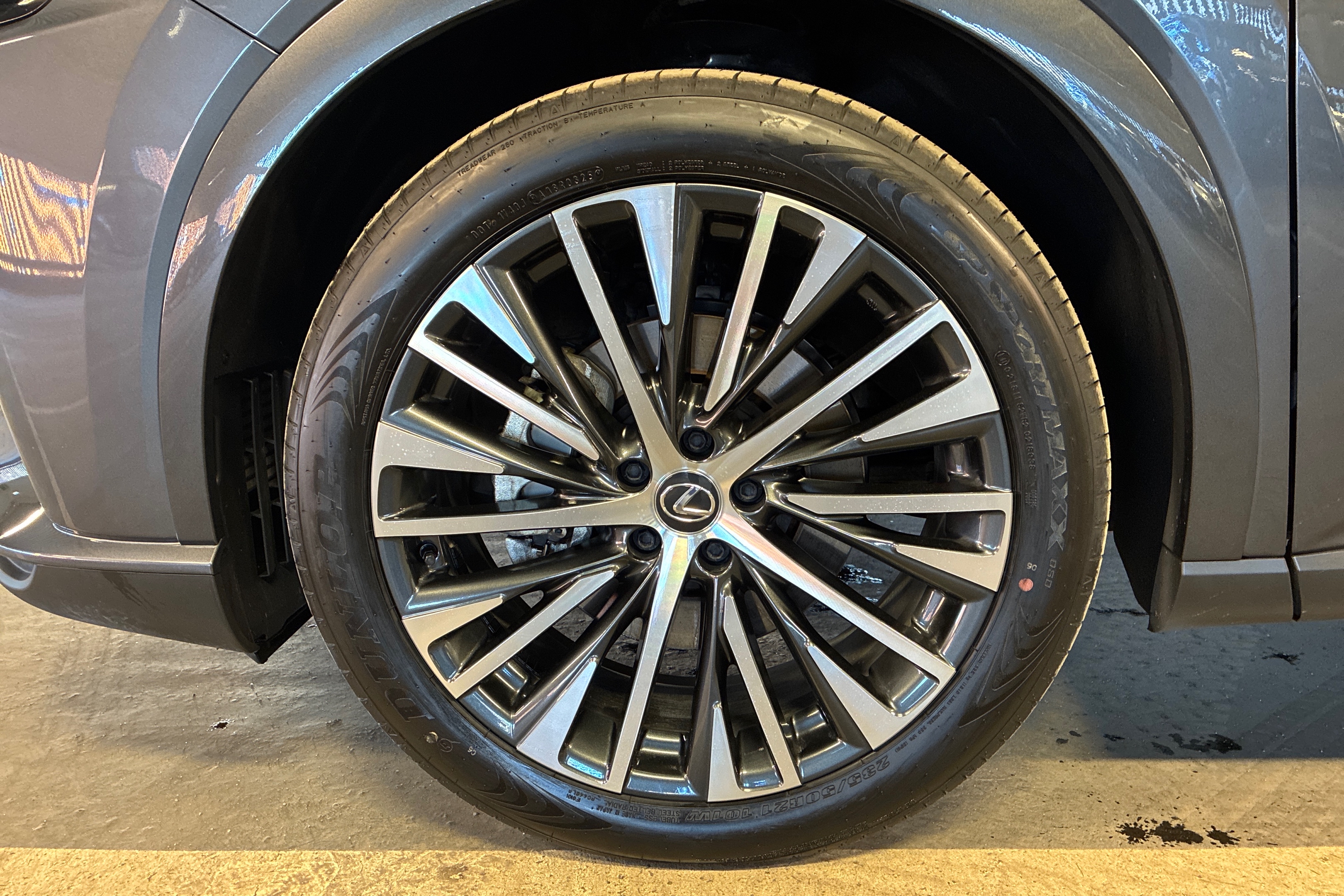 Lexus RX 450h+ E-CVT, 309hp, 2025