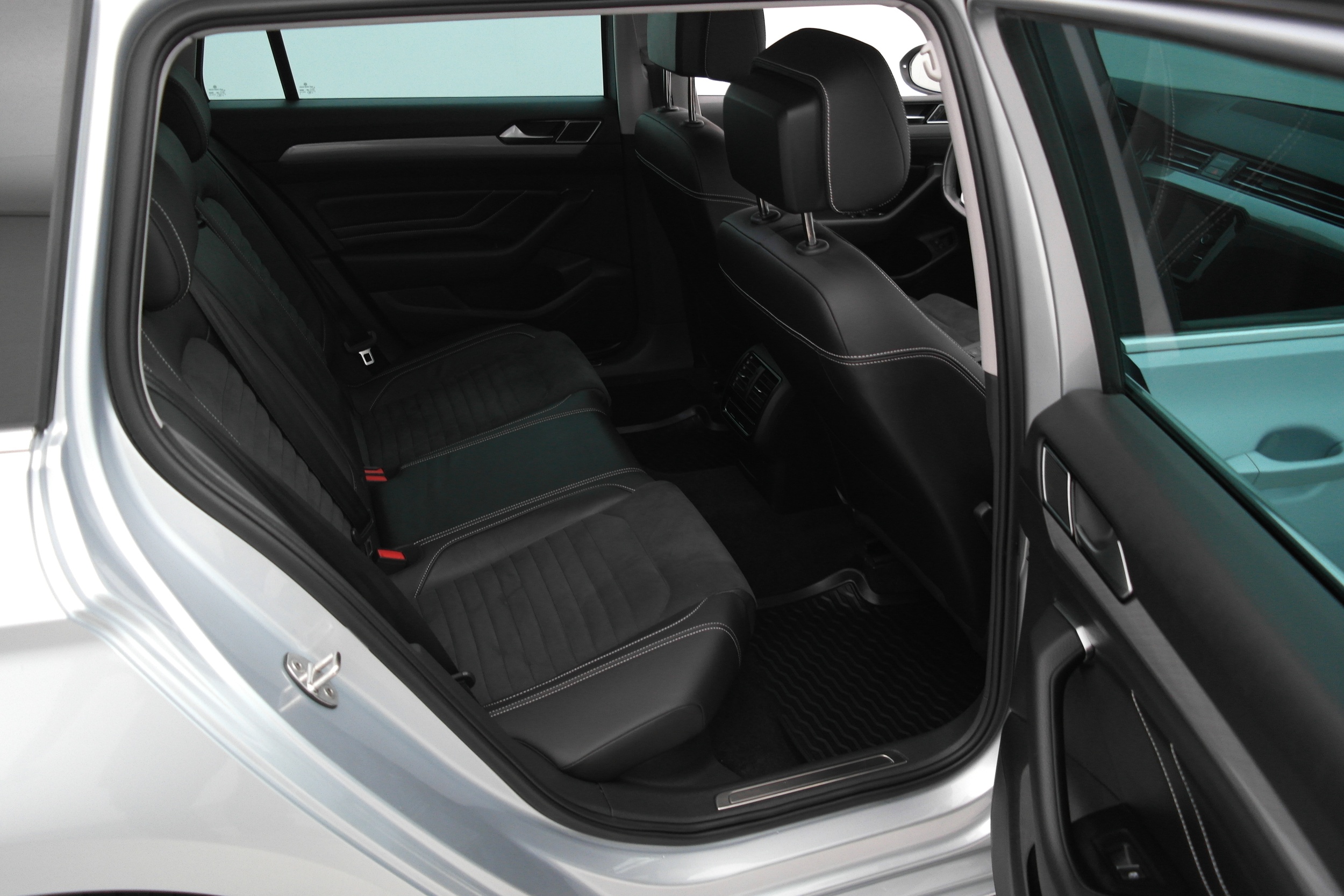 Volkswagen Passat Variant GTE 1.4 TSI ACT OPF DSG sekvensiell, 6-trinn, 218ps, 2022