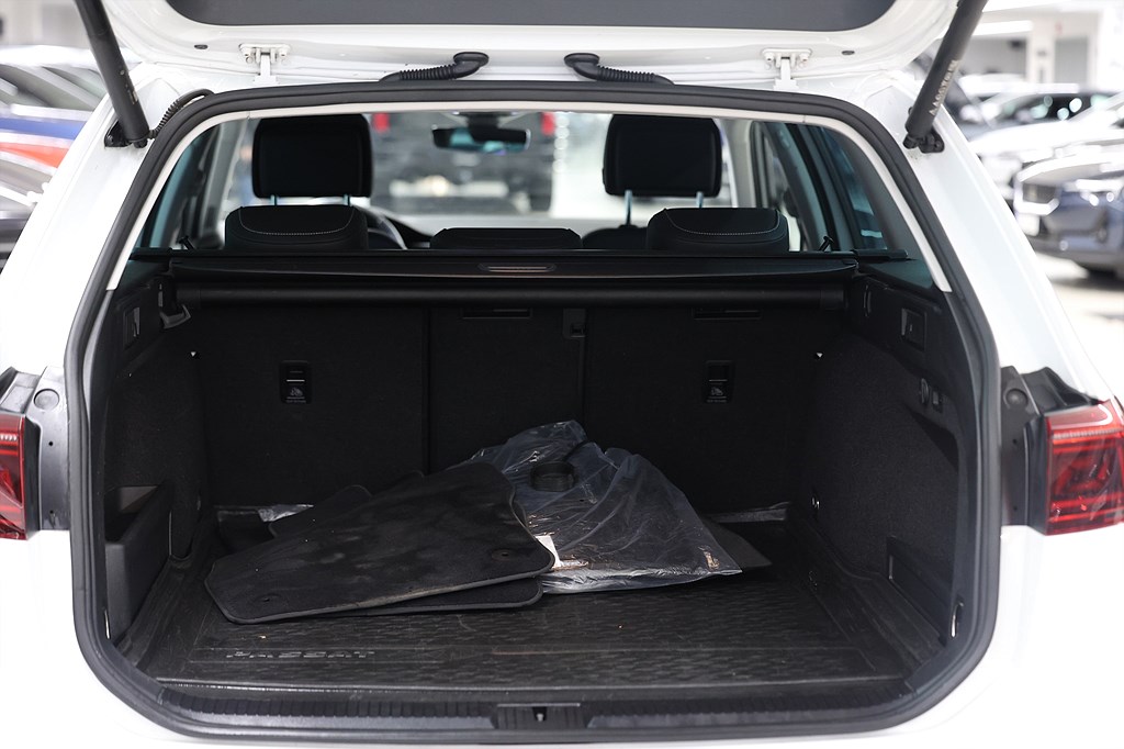 Volkswagen Passat Sportscombi GTE 1.4 TSI ACT OPF DSG Sekventiell, 218hk, 2022