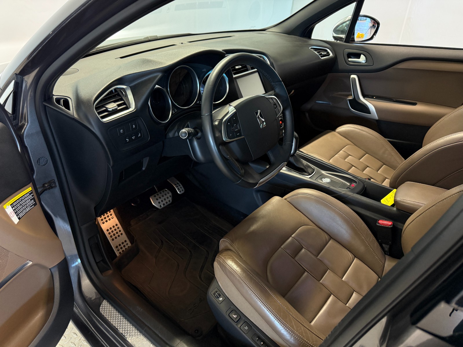 DS 4 2.0 BlueHDi Automatic, 6-trins, 181ps, 2017