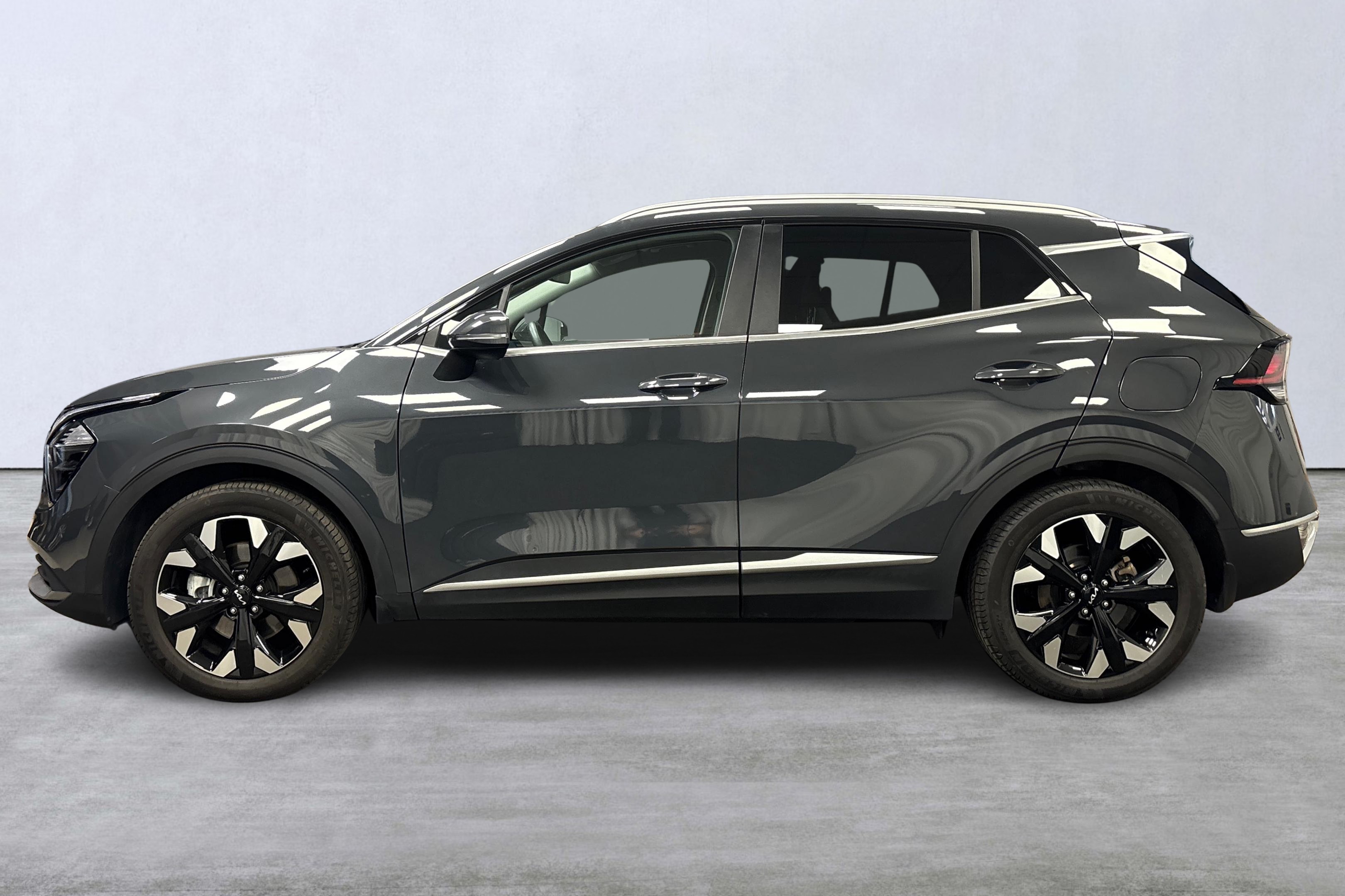 Kia Sportage PHEV AWD Action 2023, bild 2/19