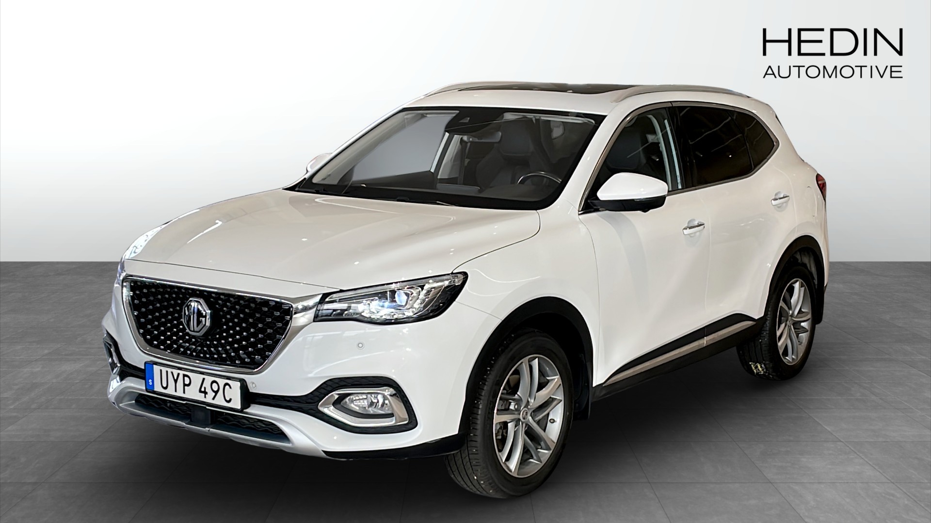 MG HS 258 л.с.
