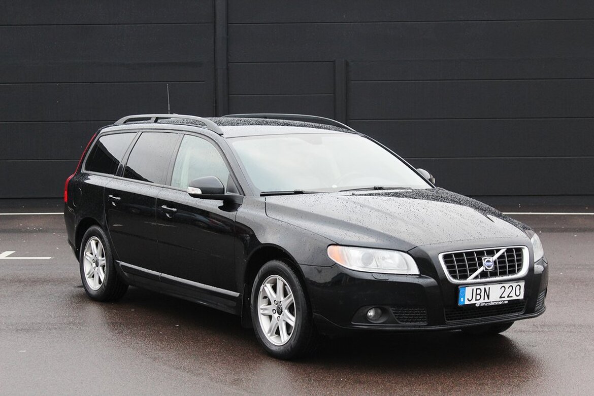 For Sale - Volvo V70 2.0 Flexifuel Manual, 145hp, 2009 For Sale At ...