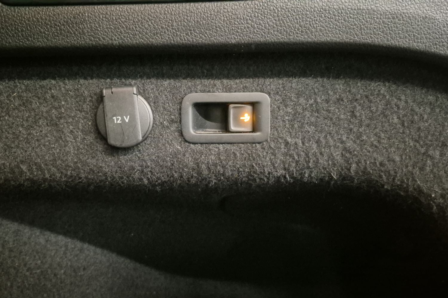 Volkswagen Passat Stasjonsvogn 2.0 TDI DPF SCR 4Motion DSG sekvensiell, 6-trinn, 190ps, 2018