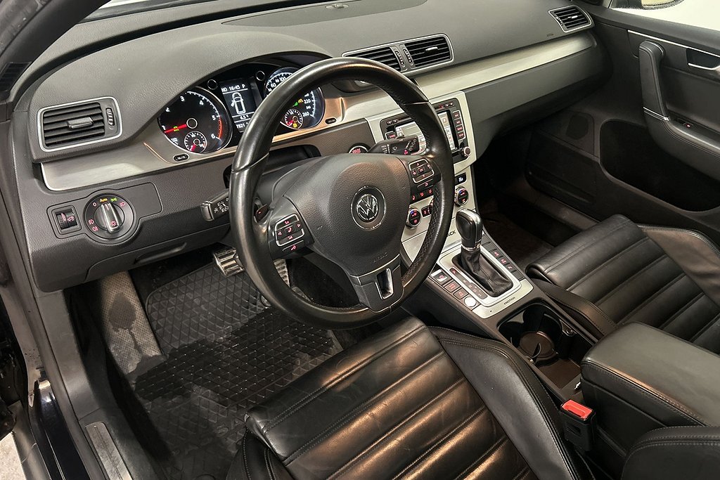 Volkswagen Passat Alltrack 2.0 TDI DPF BMT 4Motion DSG Sekventiell, 177hk, 2014