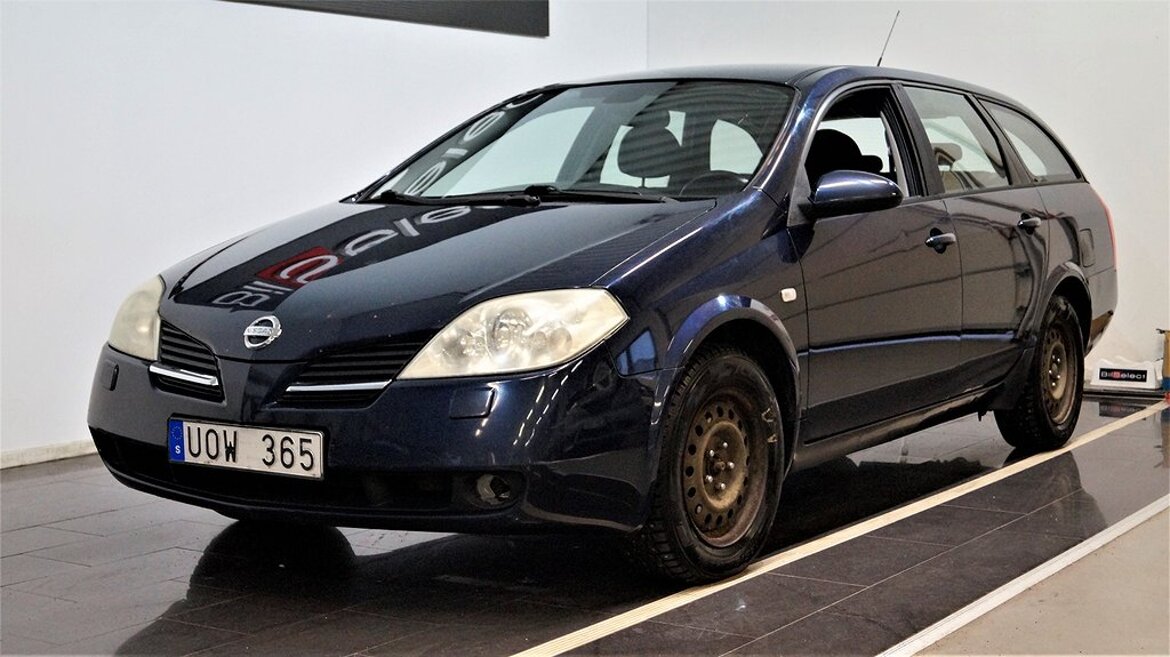 Шильдик nissan primera