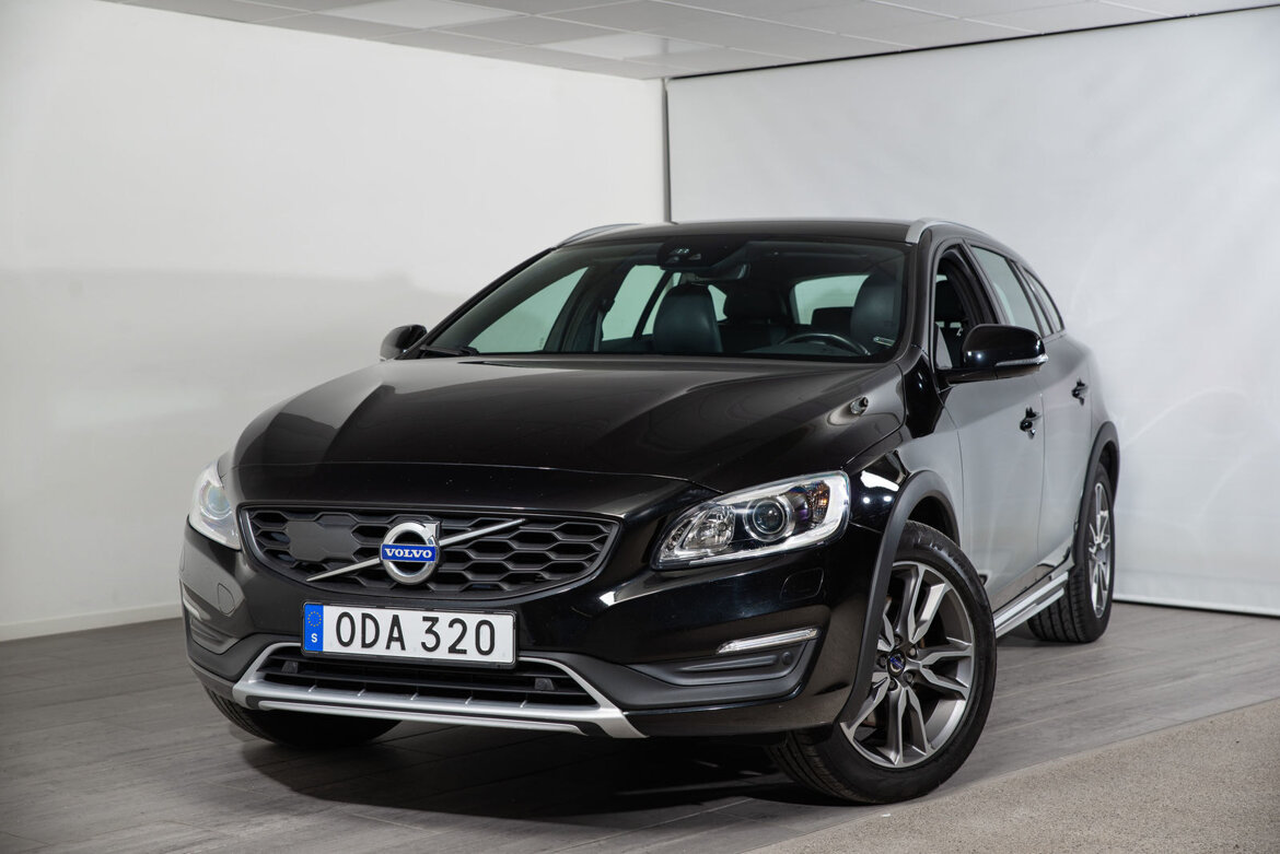 ODA320 – Volvo V60 Cross Country