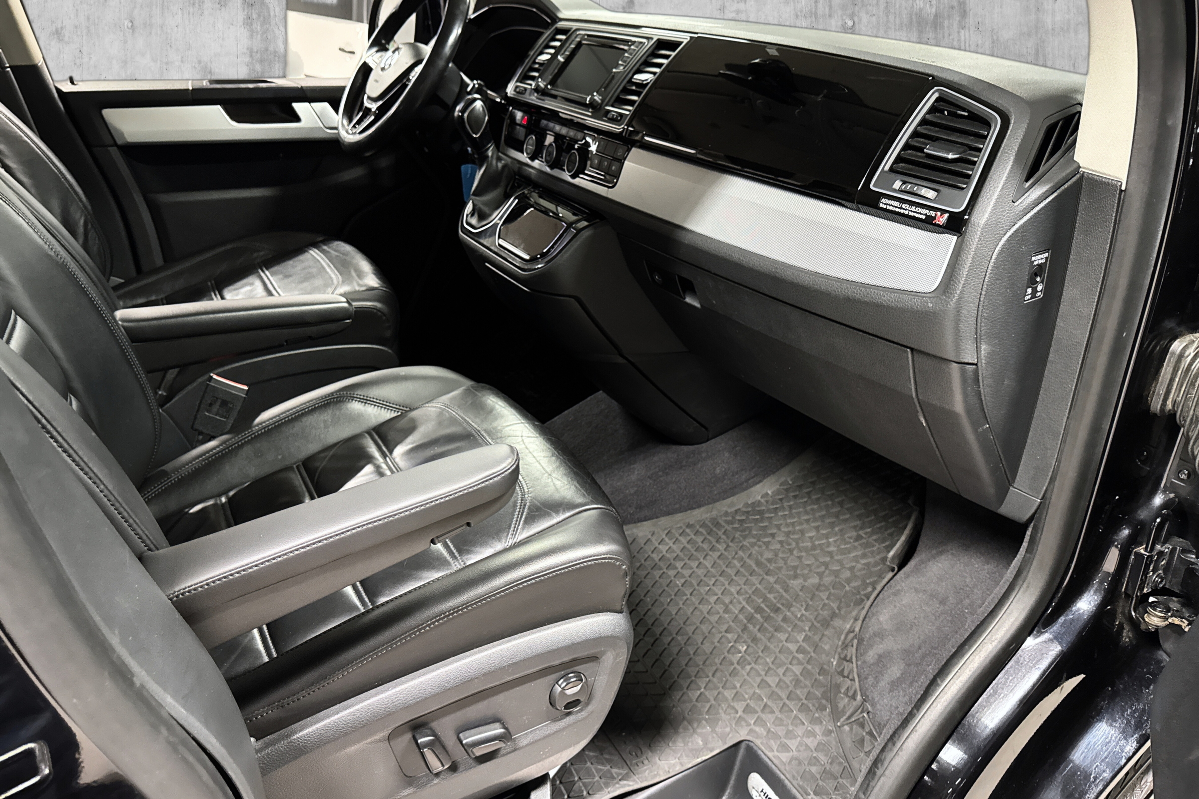 Volkswagen Multivan 2.0 TDI 4Motion DSG Sequential, 7-trins, 204ps, 2017