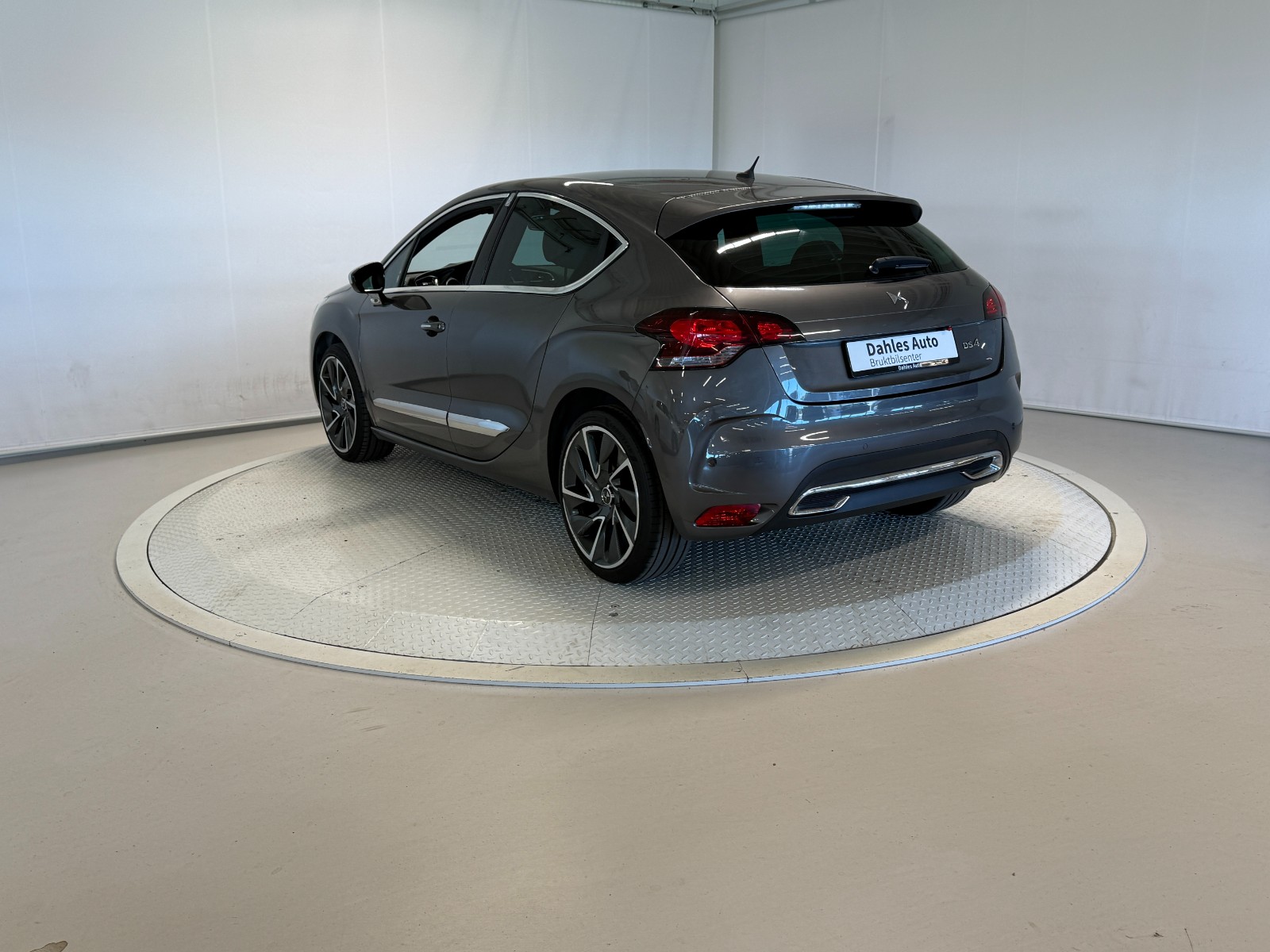 DS 4 2.0 BlueHDi Automatic, 6-trins, 181ps, 2017