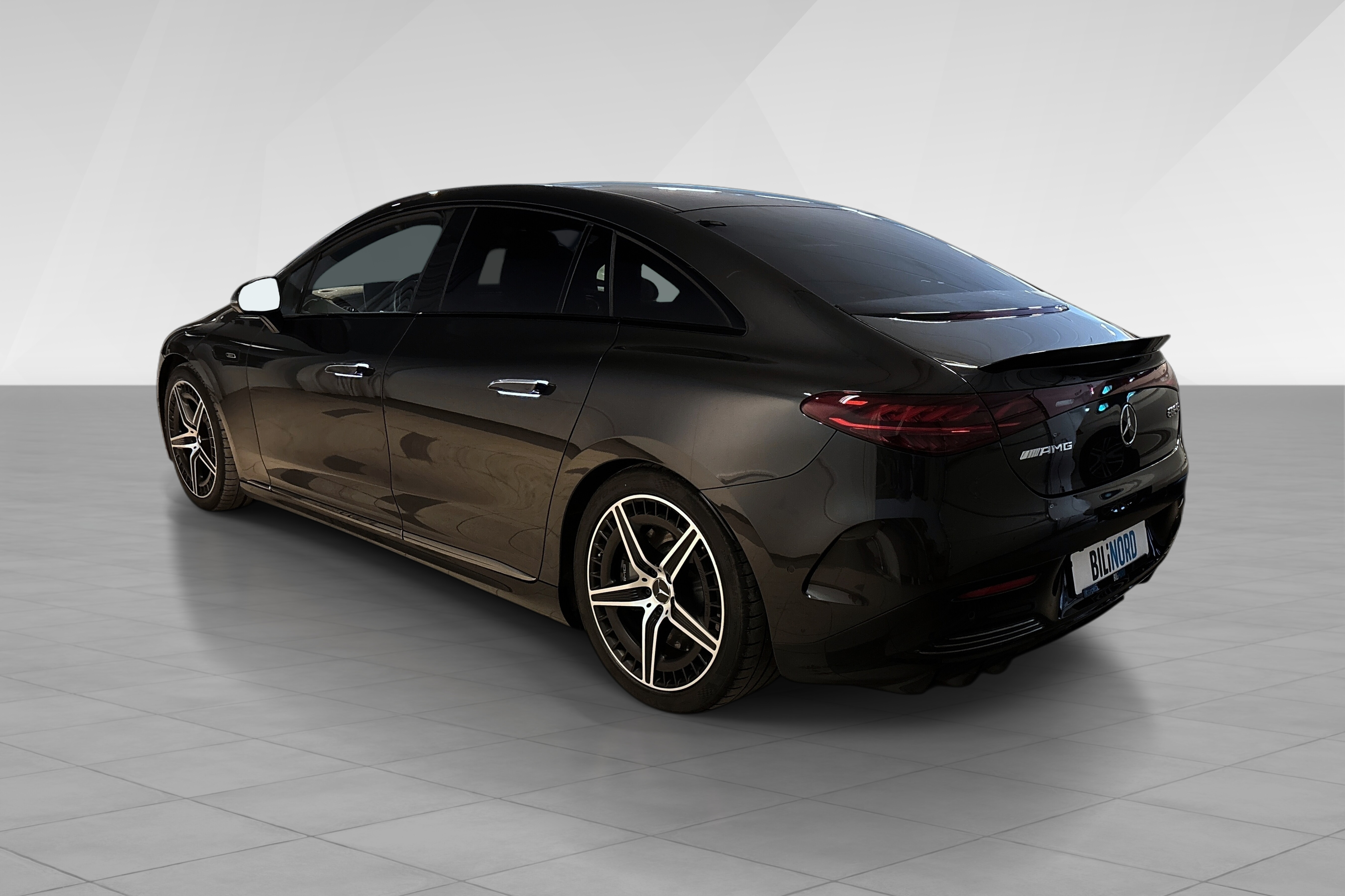 Mercedes-Benz AMG EQE 43 4MATIC bilde 4