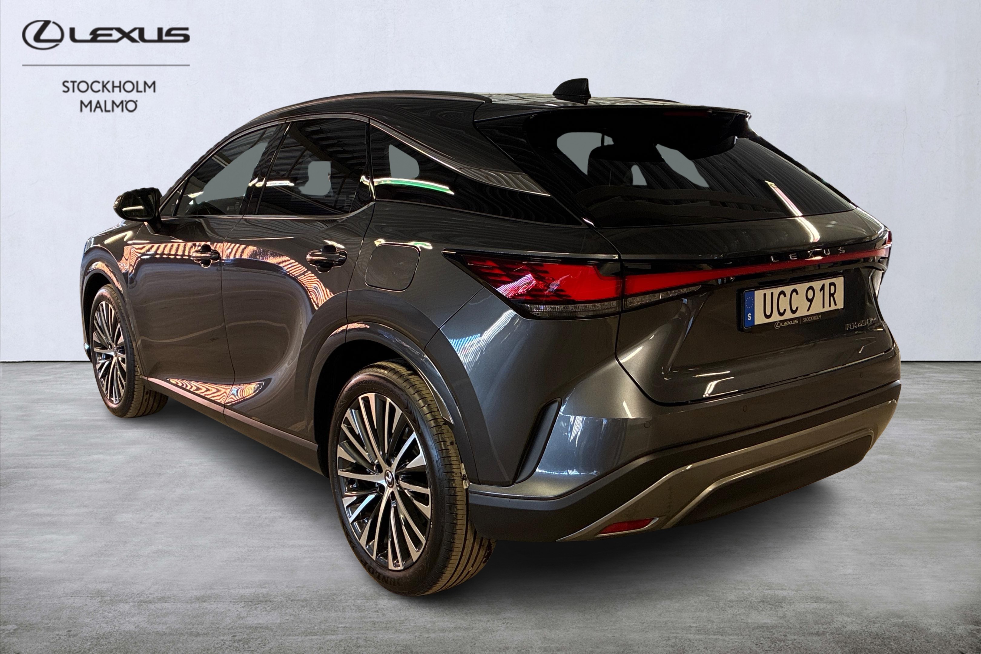Lexus RX 450h+ E-CVT, 309hp, 2025
