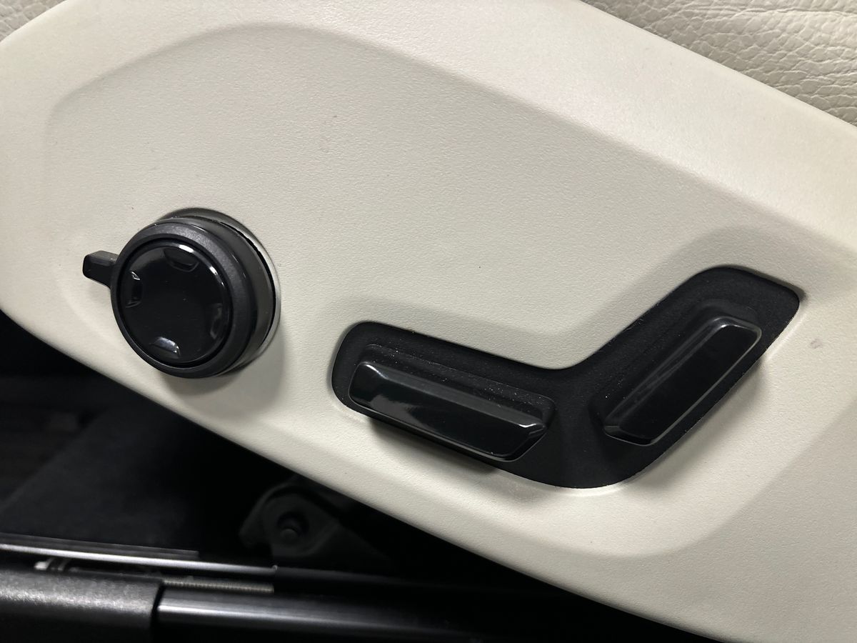 Volvo XC60 Recharge T6 AWD Geartronic, 350hk, 2025