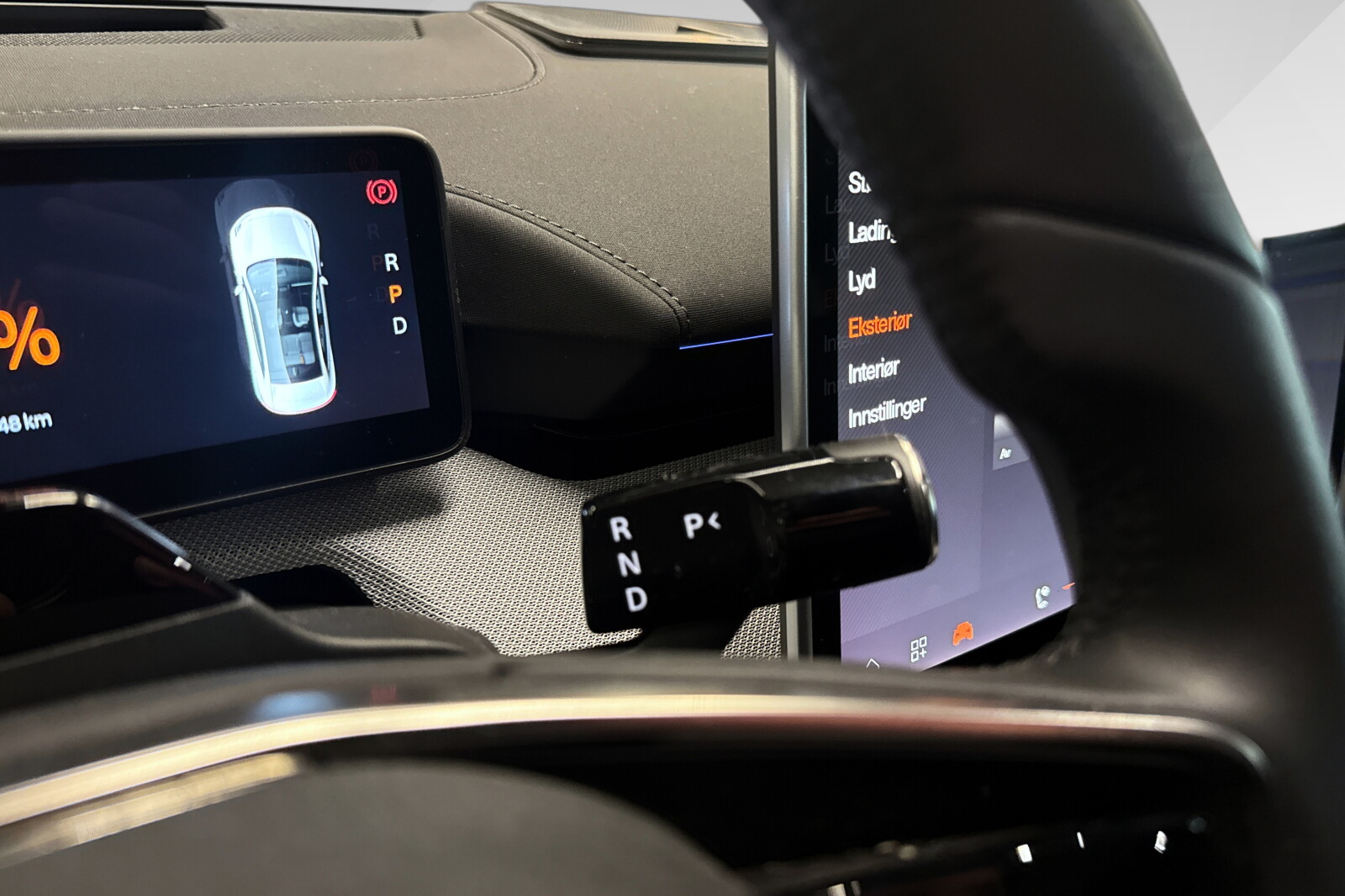 Polestar 4 Long Range Dual motor bilde 14