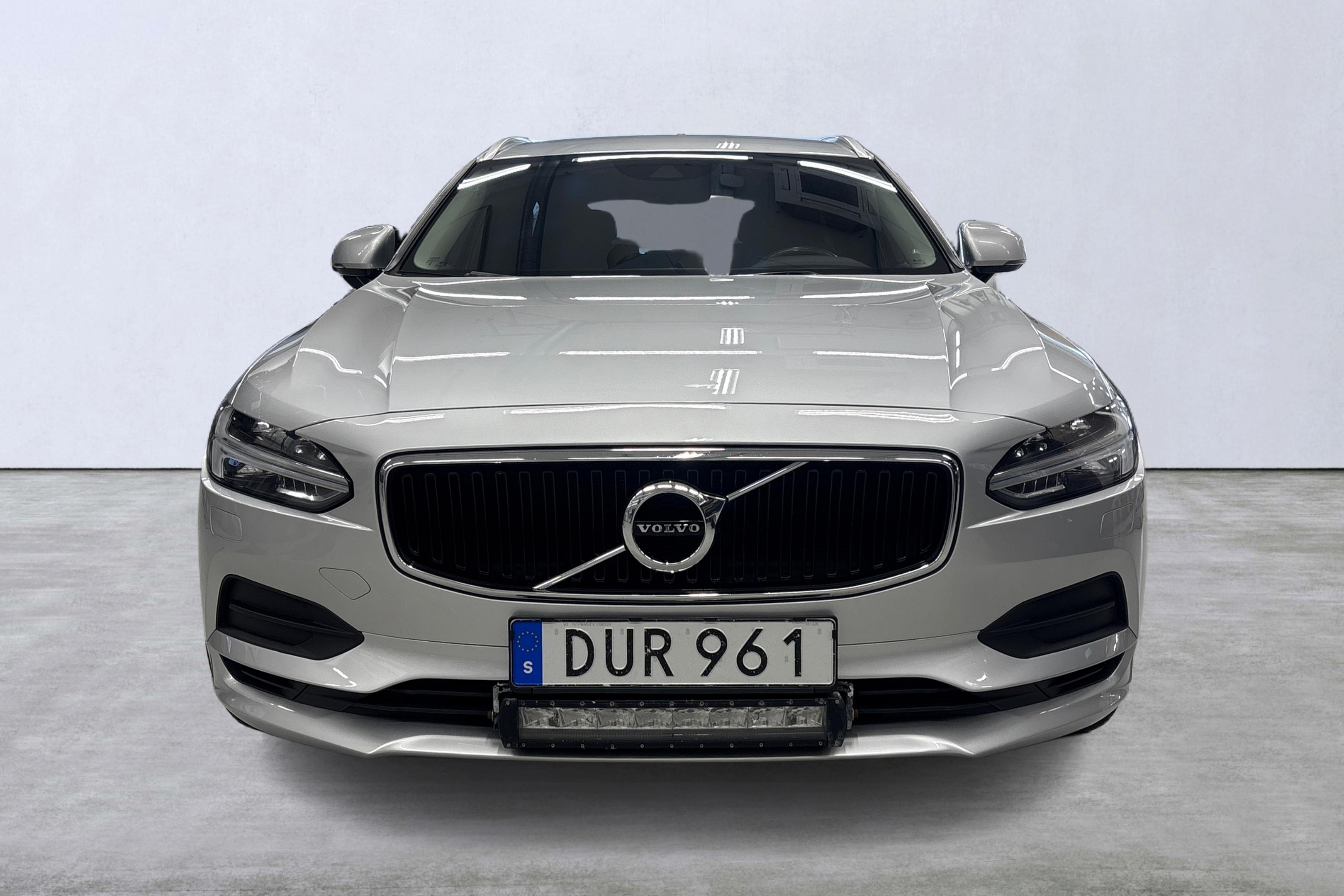 Volvo V90 D4 AWD Momentum SE 2019, bild 7/18