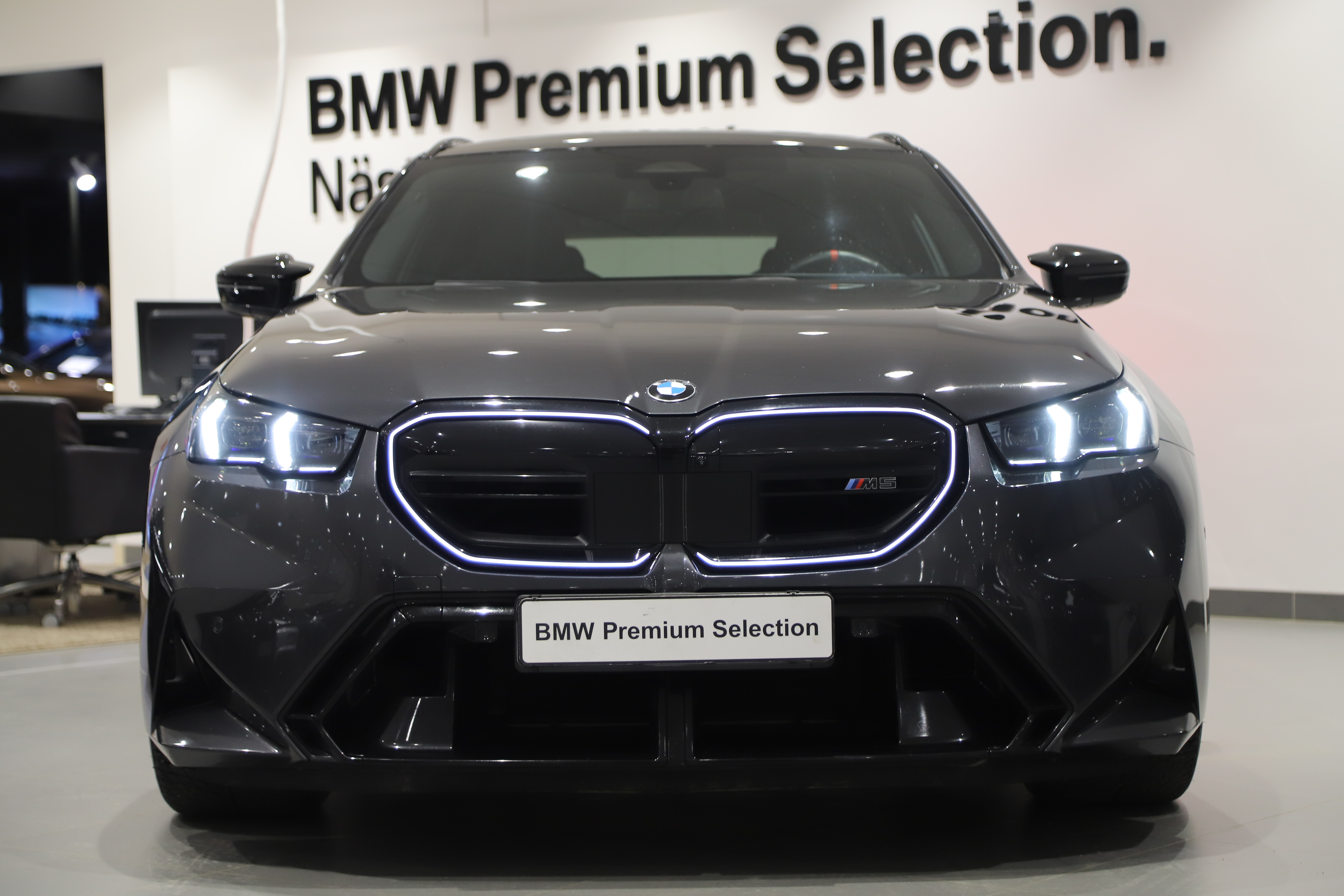 BMW M5 Touring Steptronic, 727hk, 2025