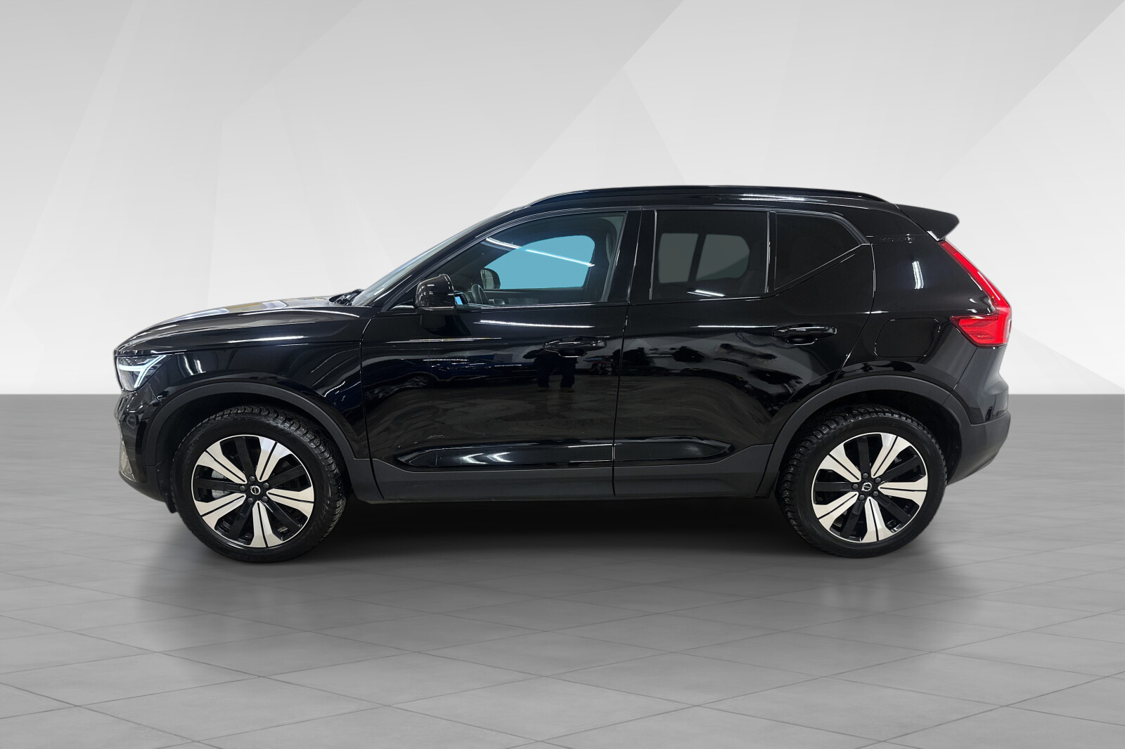 Volvo XC40 Recharge Twin motor bilde 5
