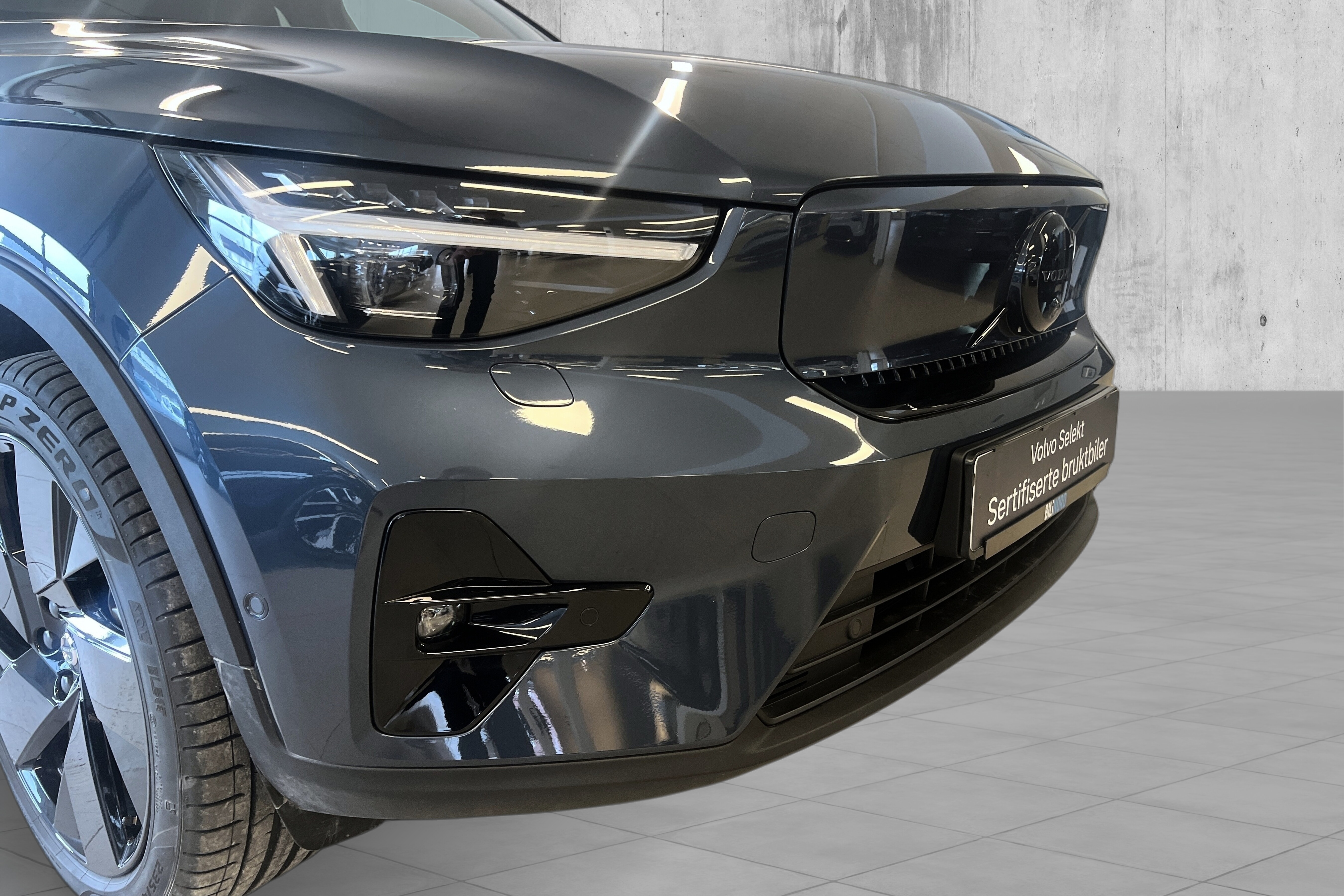 Volvo EX40 Twin Motor bilde 3