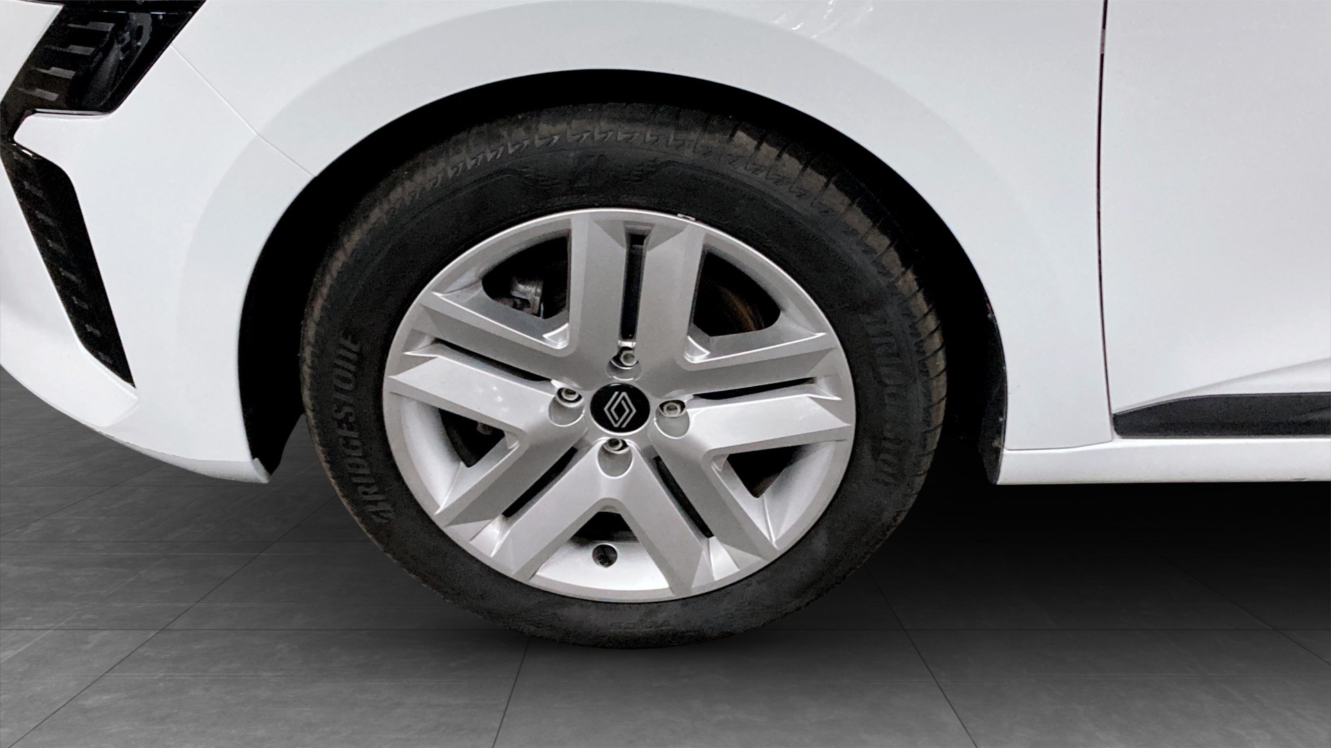 Renault Clio E-TECH MultiMode, 143hp, 2024