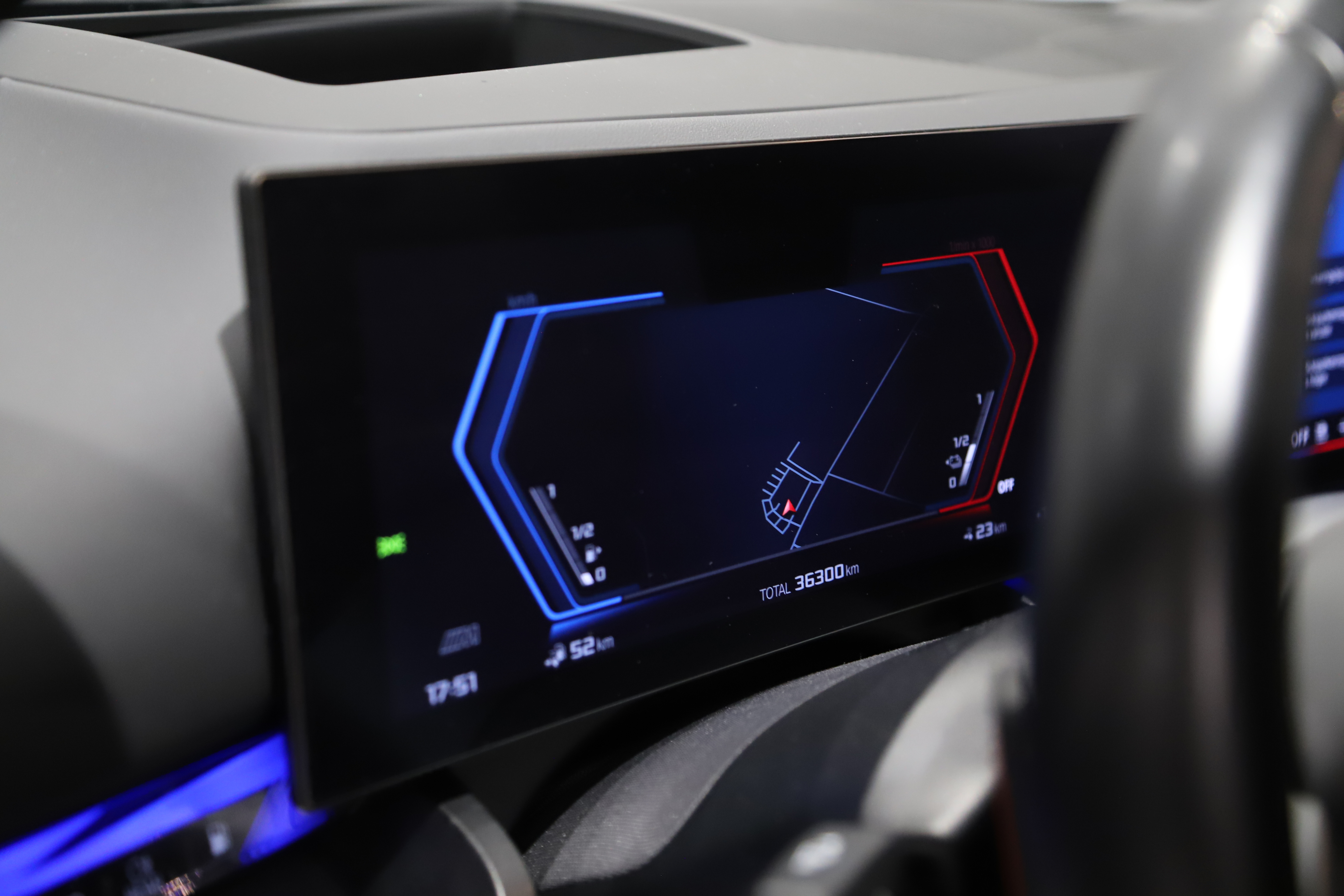 BMW M5 Touring Steptronic, 727hk, 2025