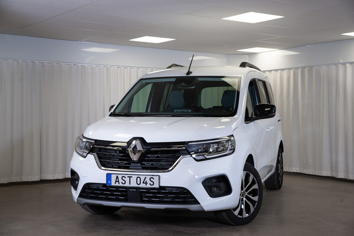 AST04S – Renault Kangoo Passenger