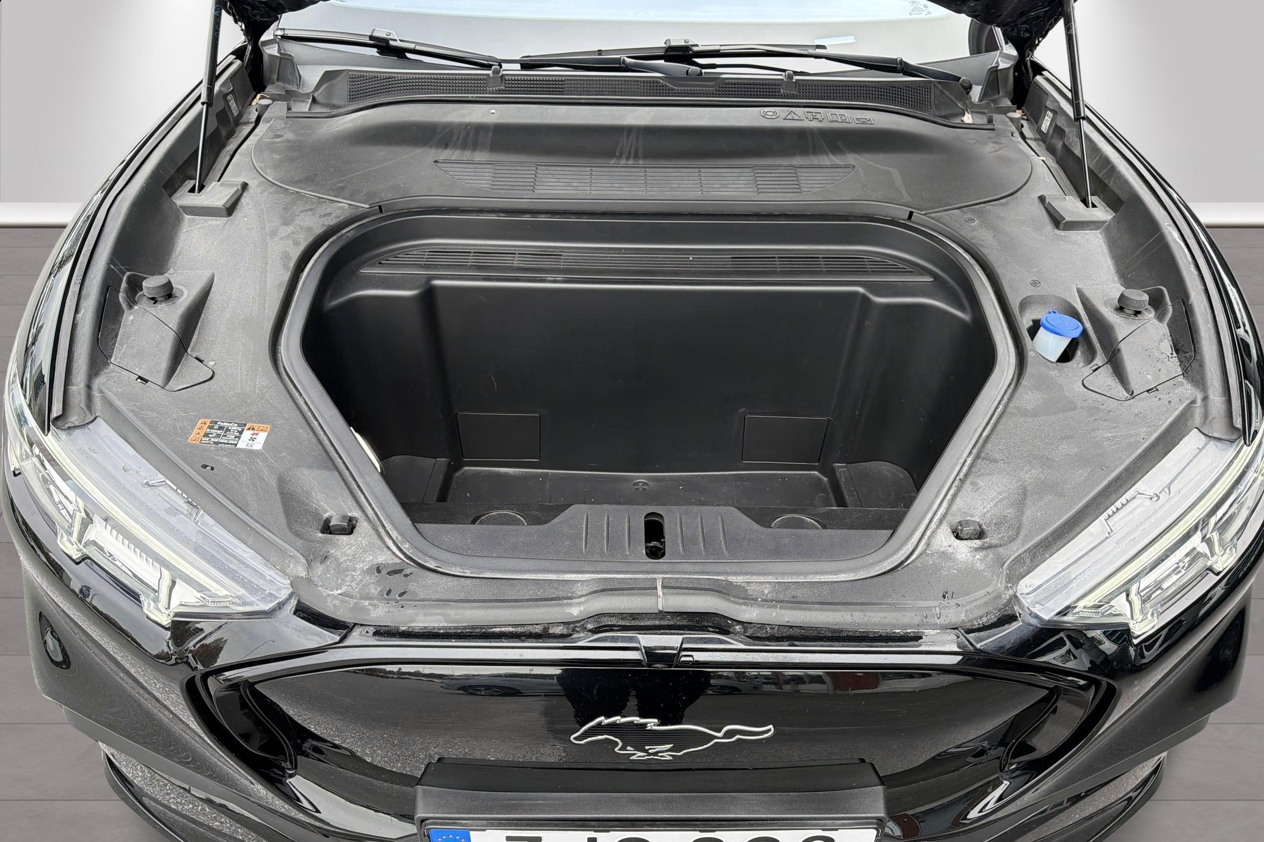 Ford Mustang Mach-E Long Range AWD, 351hk, 2021