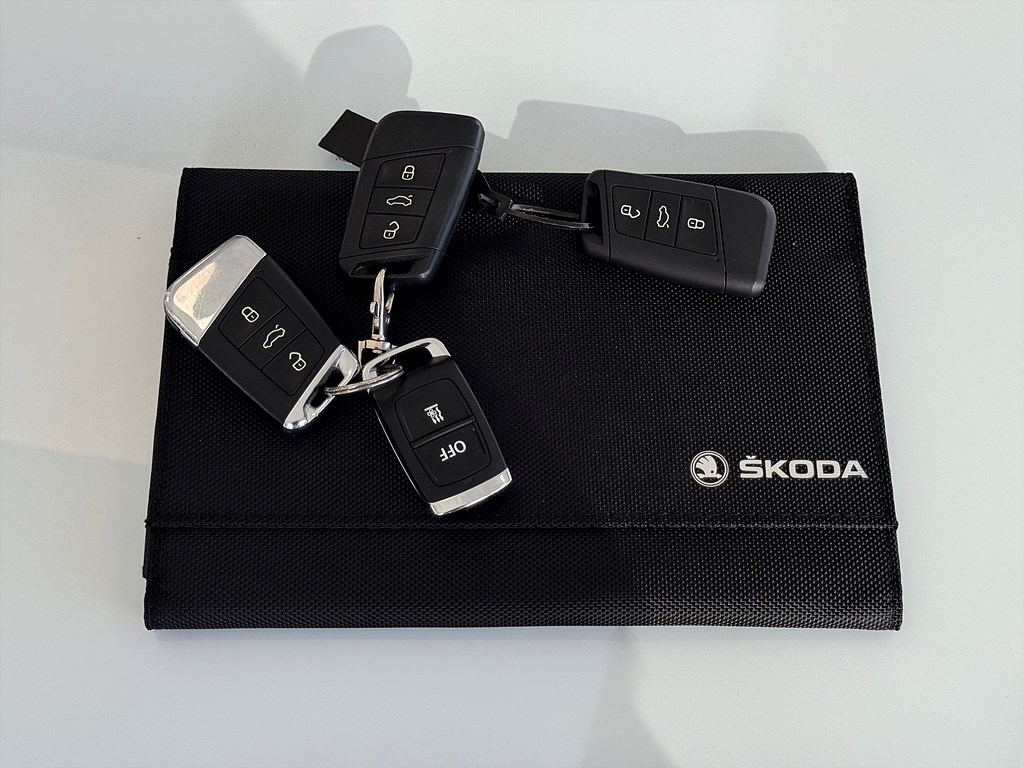 Škoda Superb Kombi 2.0 TDI 4x4 SCR DSG Sekventiell, 190hk, 2017