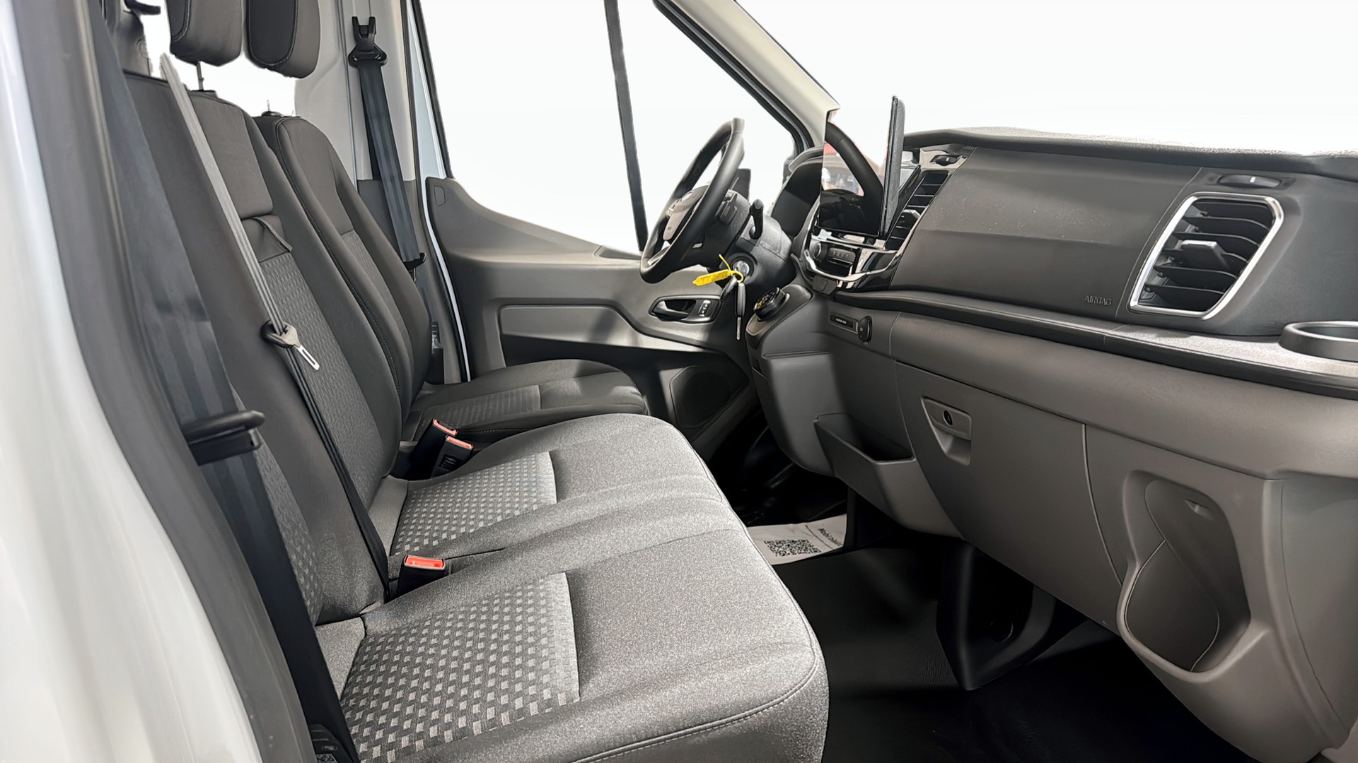 Ford Transit 2.0 EcoBlue 2025, kuva 3/12