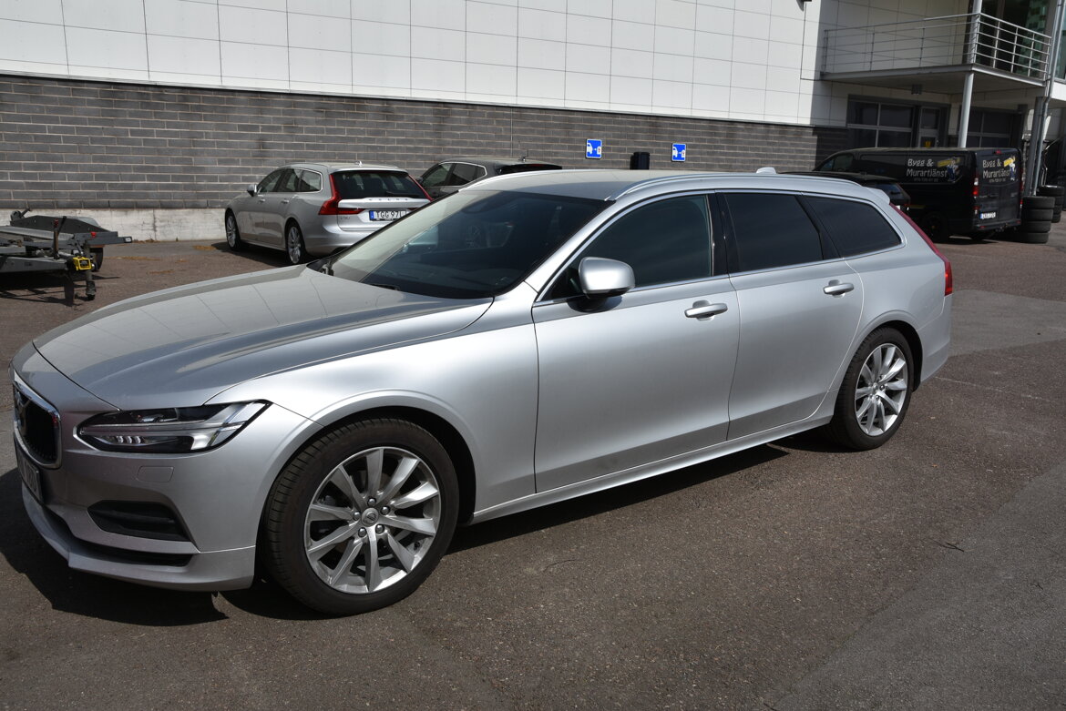 WRN18D – Volvo V90