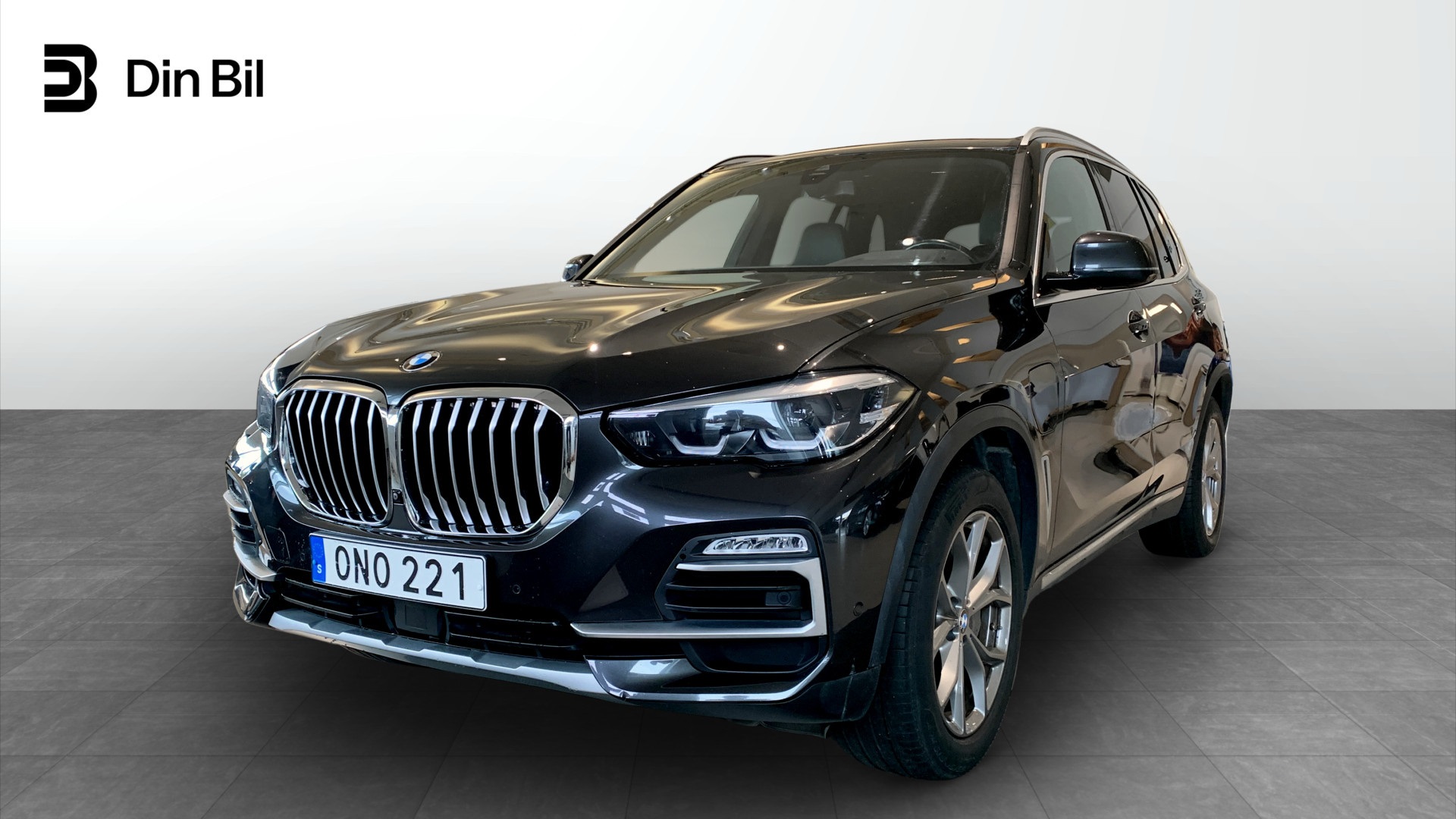 BMW X5 394 л.с.