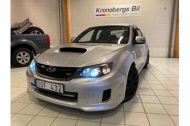 Nya Och Begagnade Subaru Wrx Sti Mellanstor Familjebil Wayke