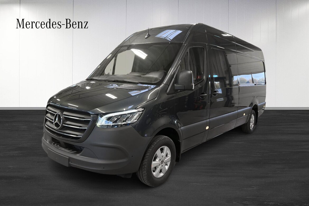 Mercedes 319 van for hot sale sale