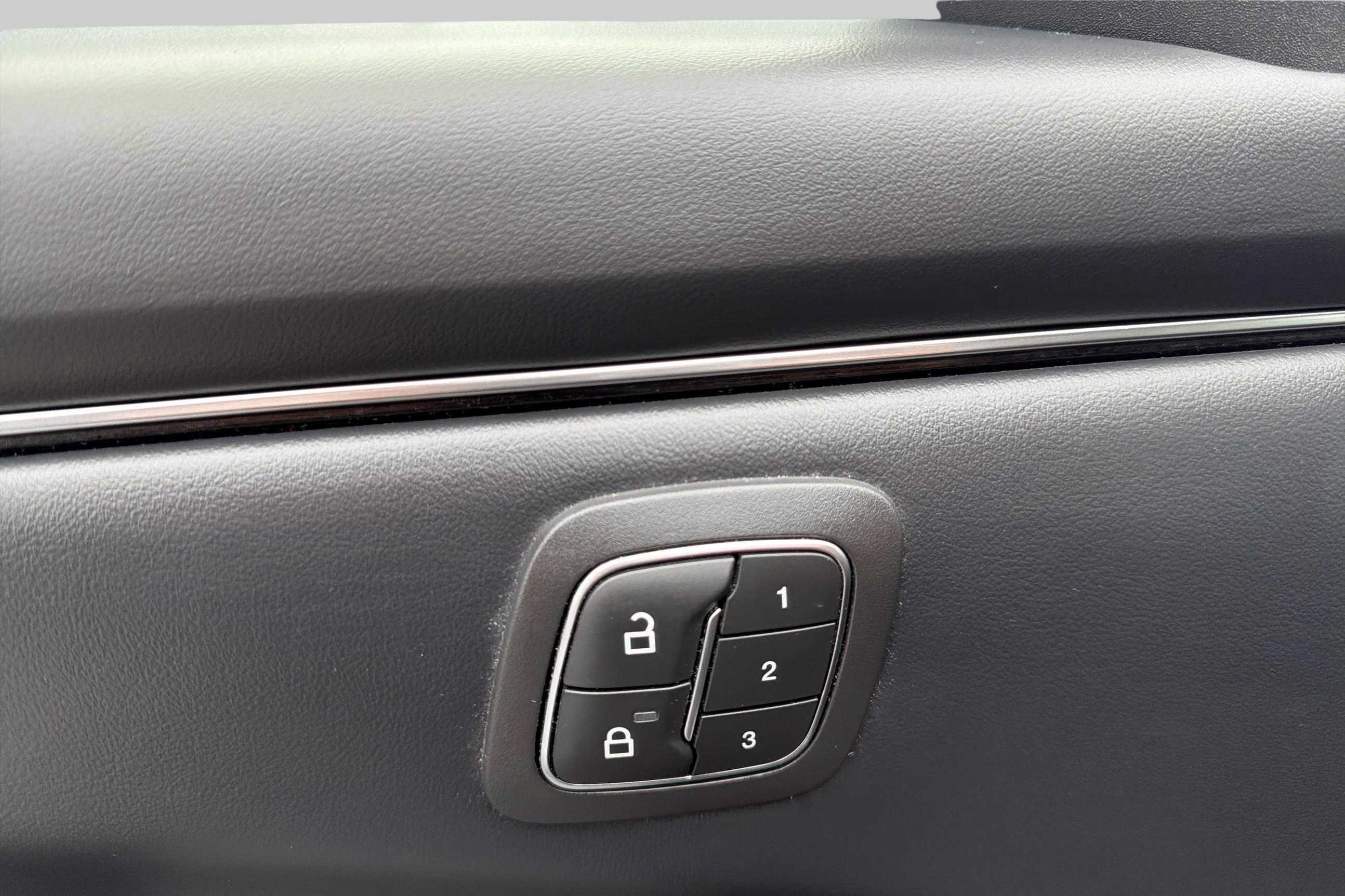 Ford Mustang Mach-E Long Range AWD, 351hk, 2021