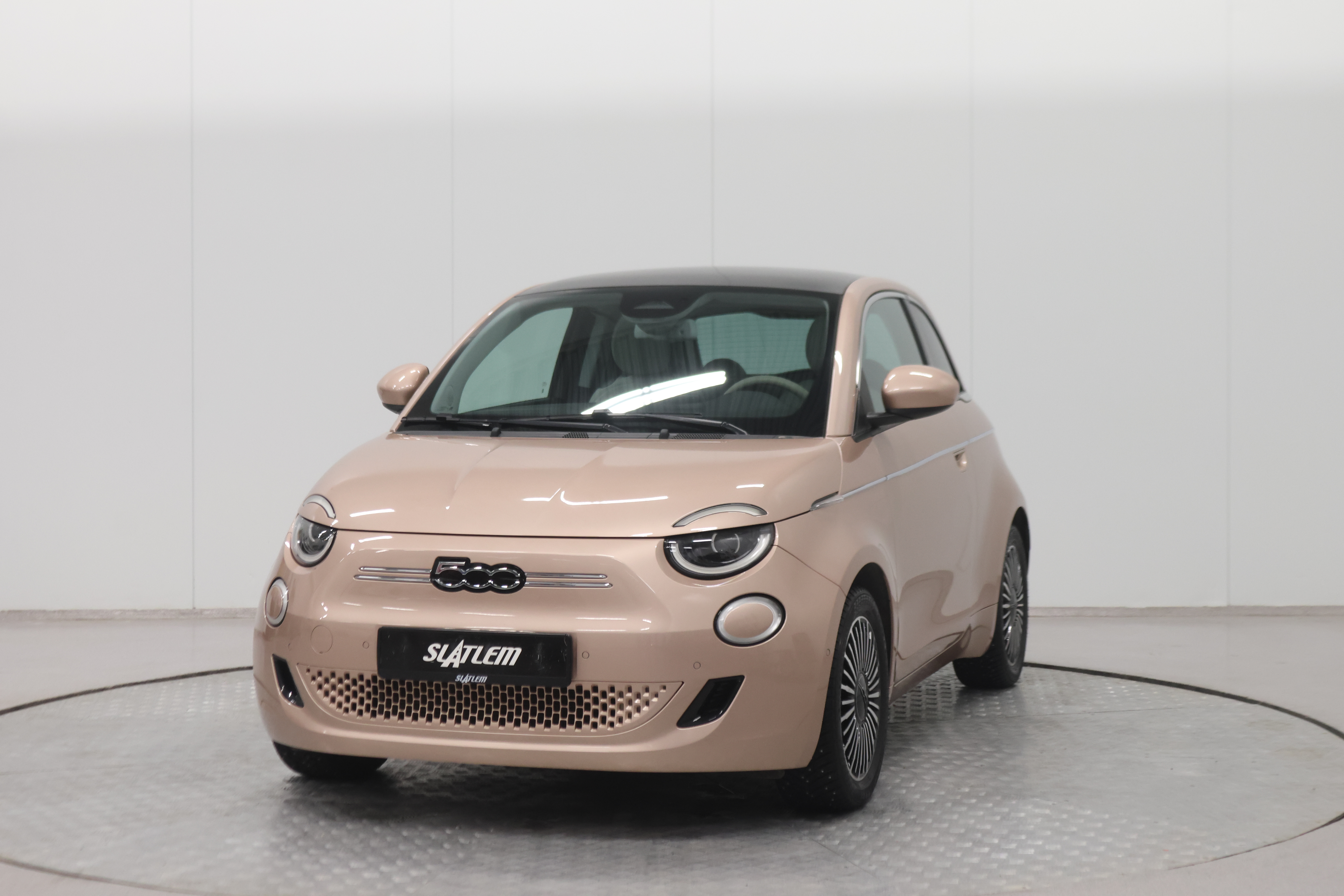 Fiat 500e 3+1