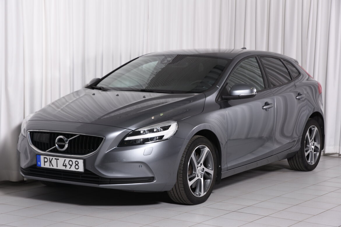 PKT498 – Volvo V40