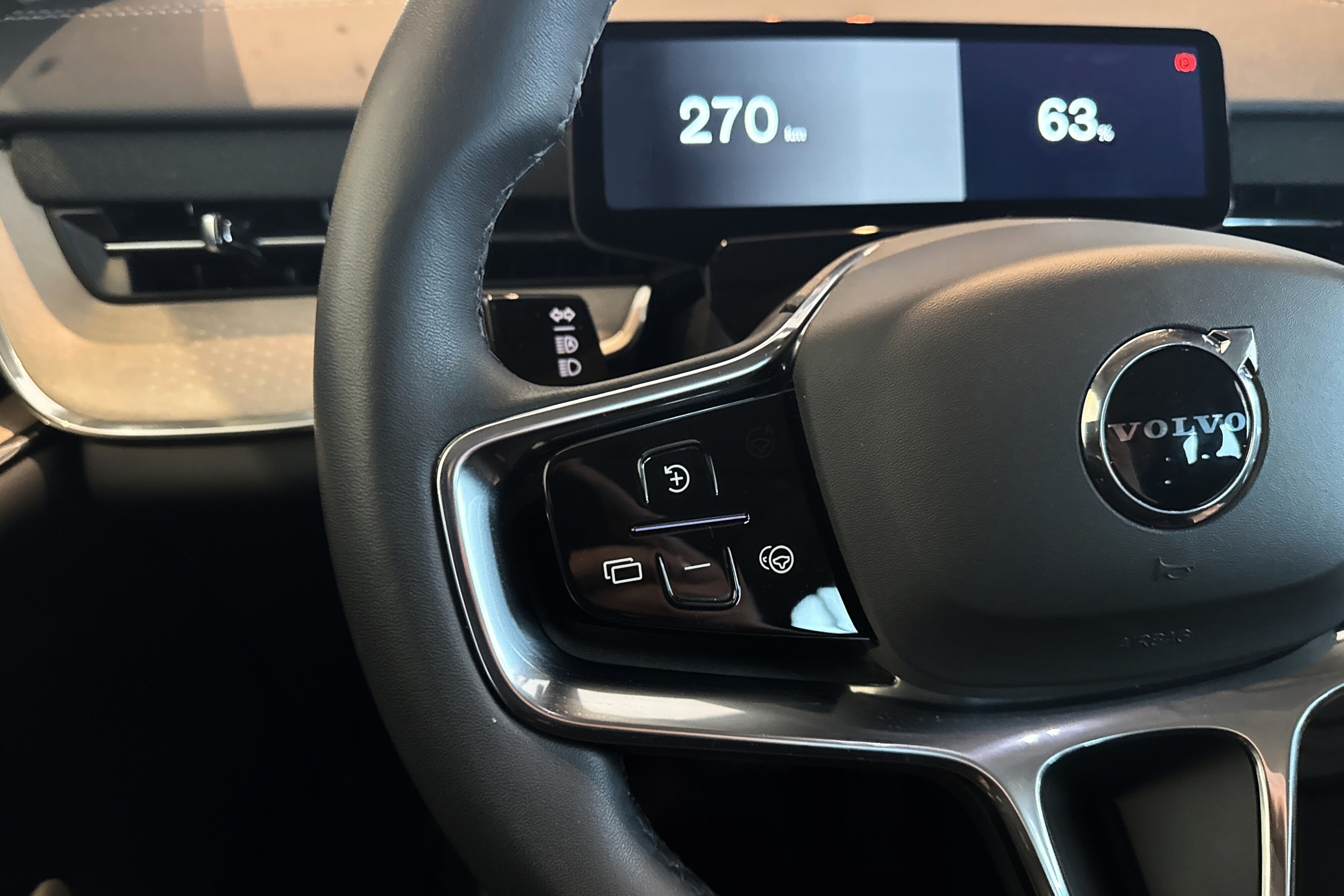 Volvo EX90 Twin Motor Performance 7-seater bilde 13