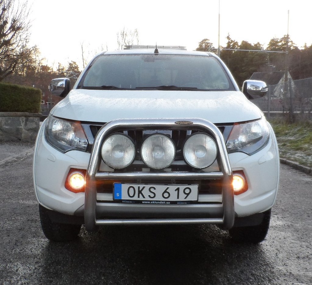 Mitsubishi L200 2.4 IC/TC DI-D 4WD 2017, kuva 6/13