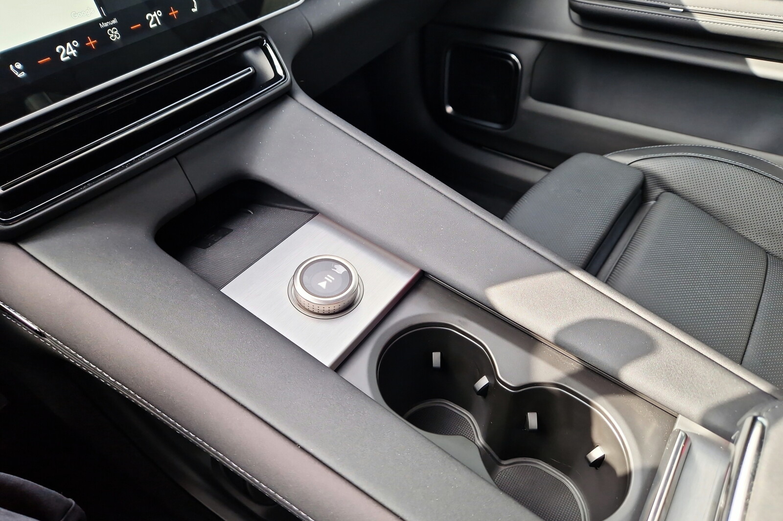 Polestar 4 Long Range Dual motor bilde 16