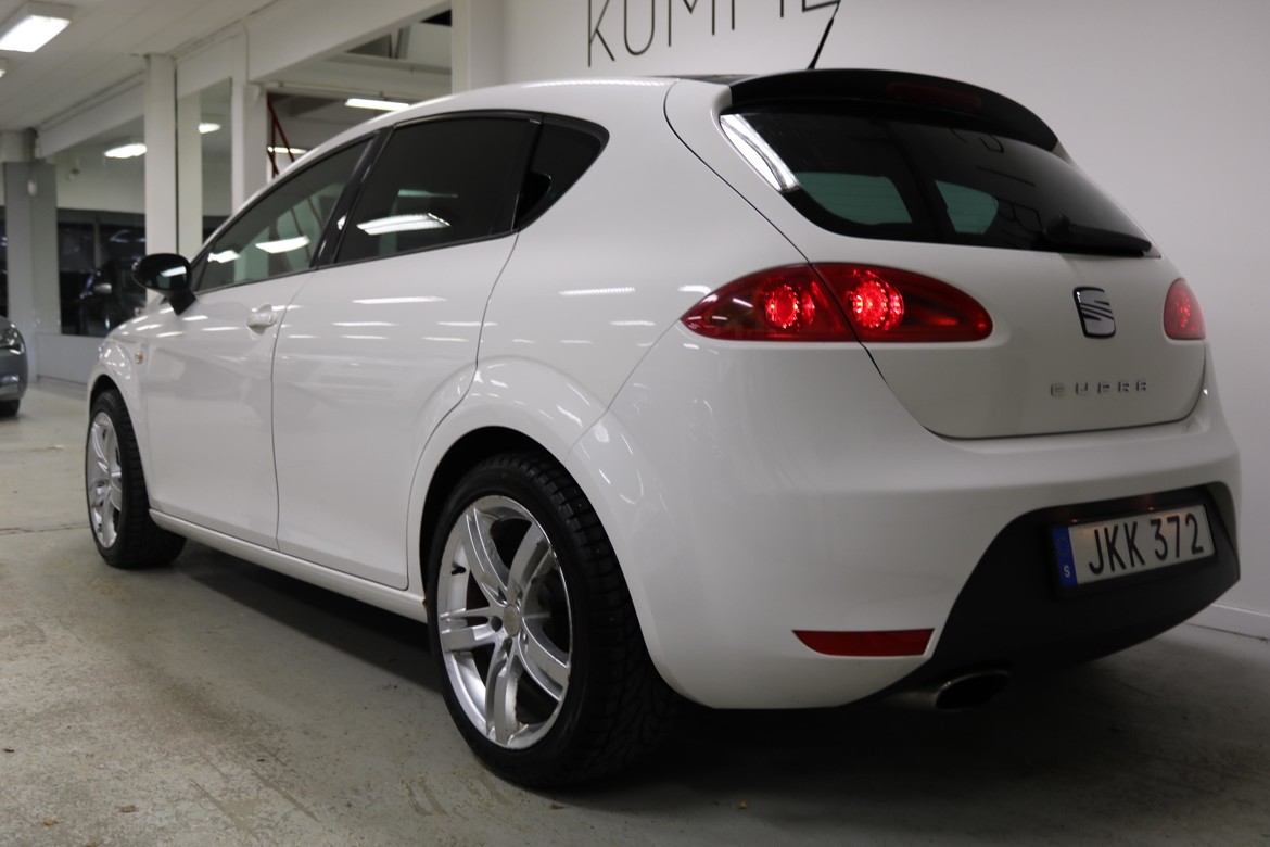 JKK372 | SEAT Leon Cupra | 2.0 TSI 240hk | Wayke