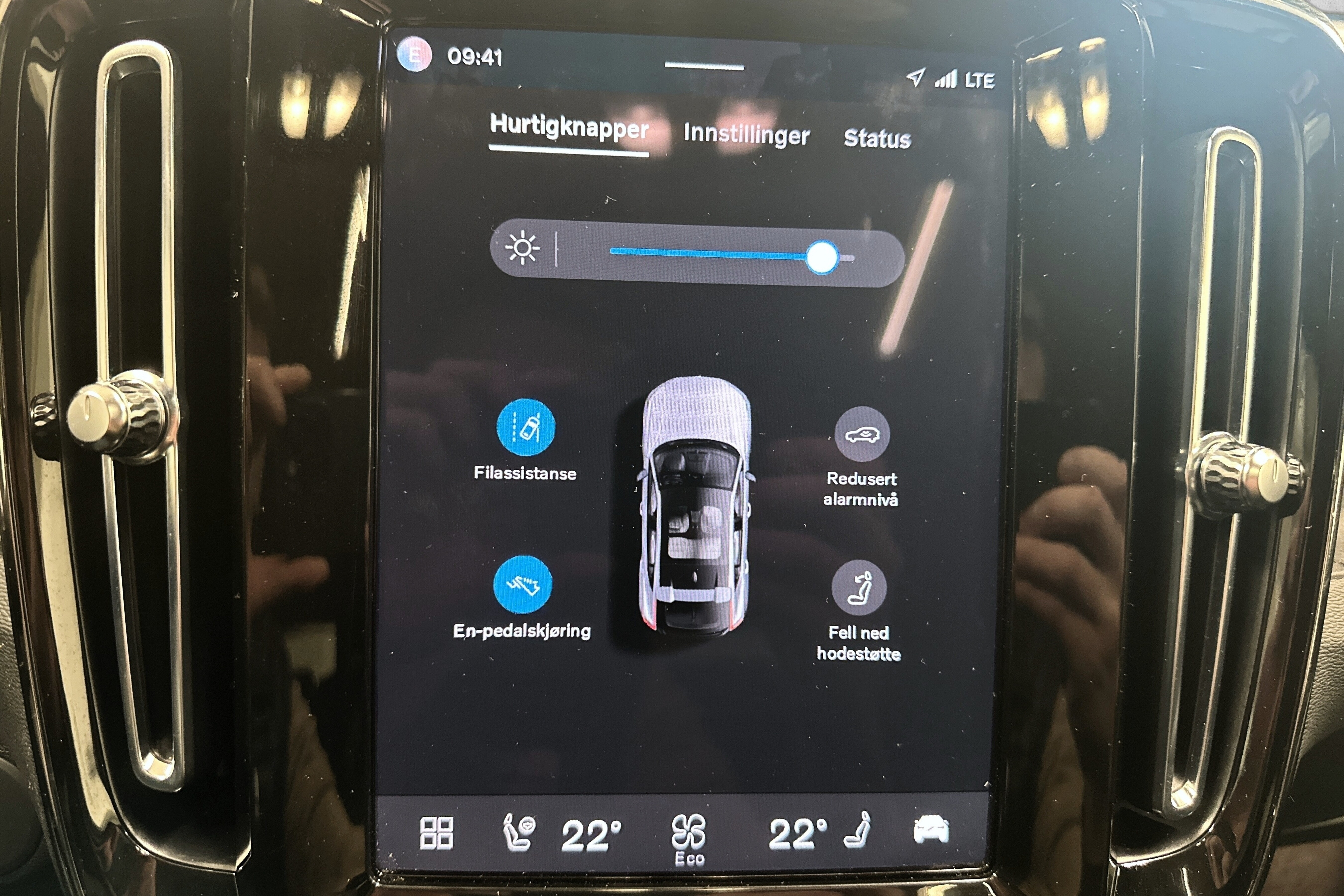 Volvo C40 Recharge Twin motor bilde 17
