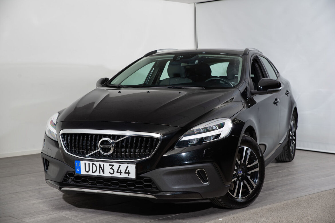UDN344 – Volvo V40 Cross Country