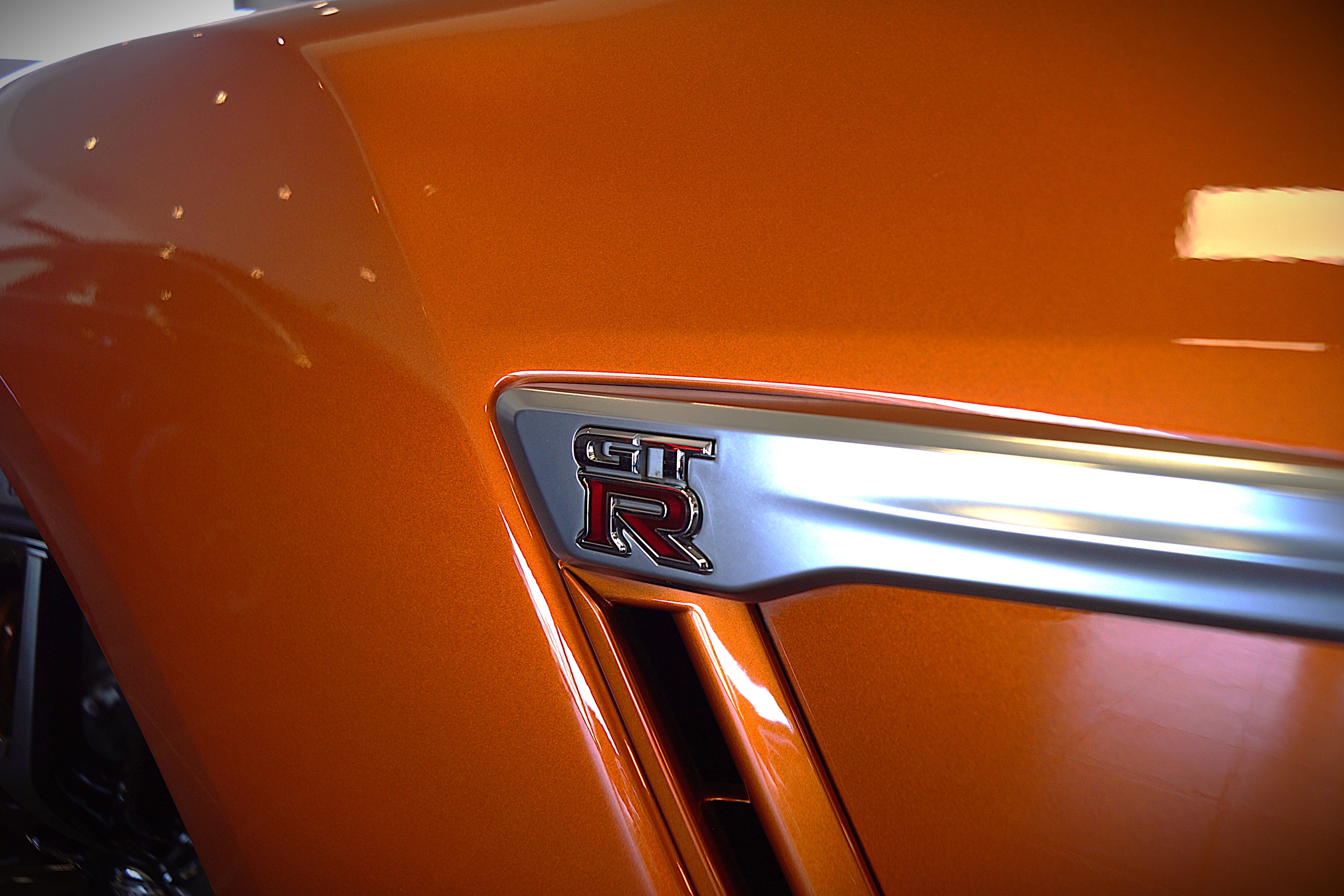 Nissan GT-R 3.8 V6 4x4 DCT, 570hp, 2018