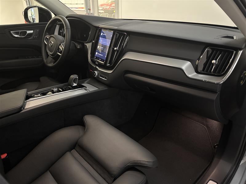 Volvo XC60 Recharge T6 AWD Geartronic, 350hk, 2025