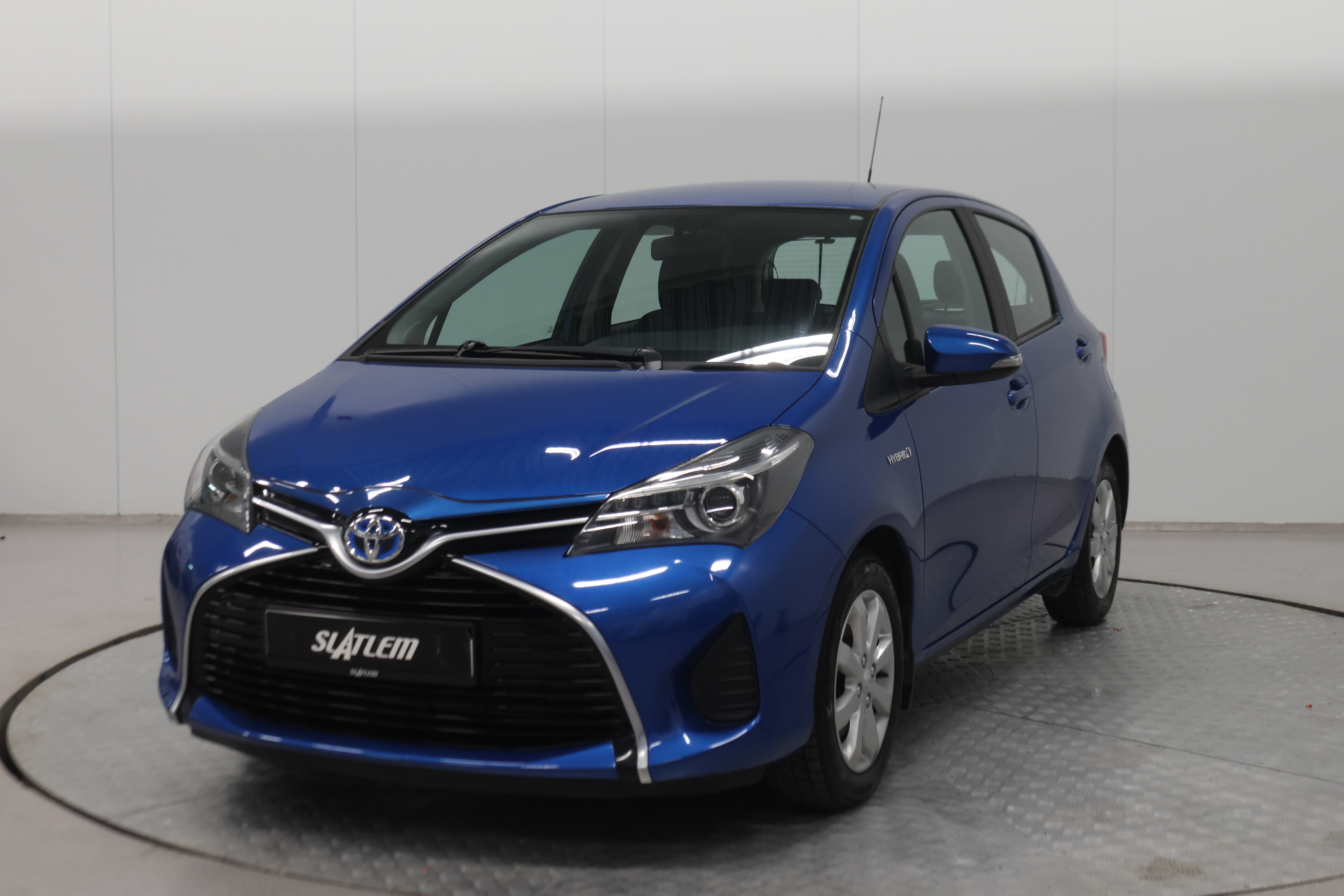 Toyota Yaris Hybrid