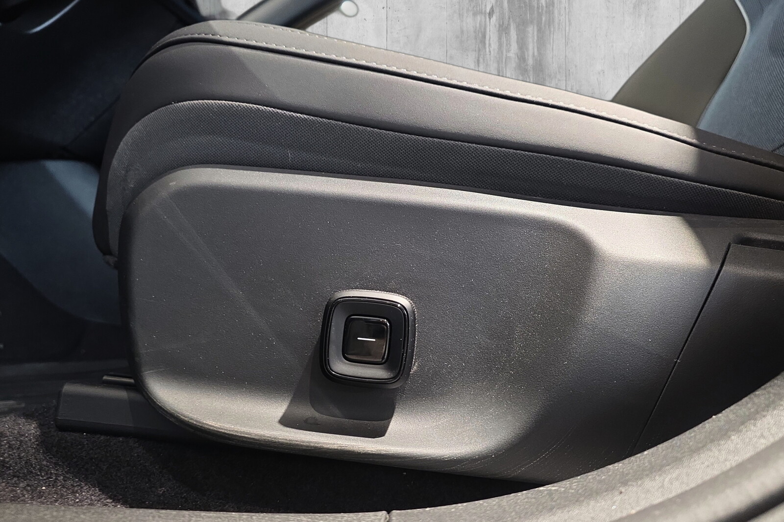 Volvo EX30 Twin Motor Performance bilde 18