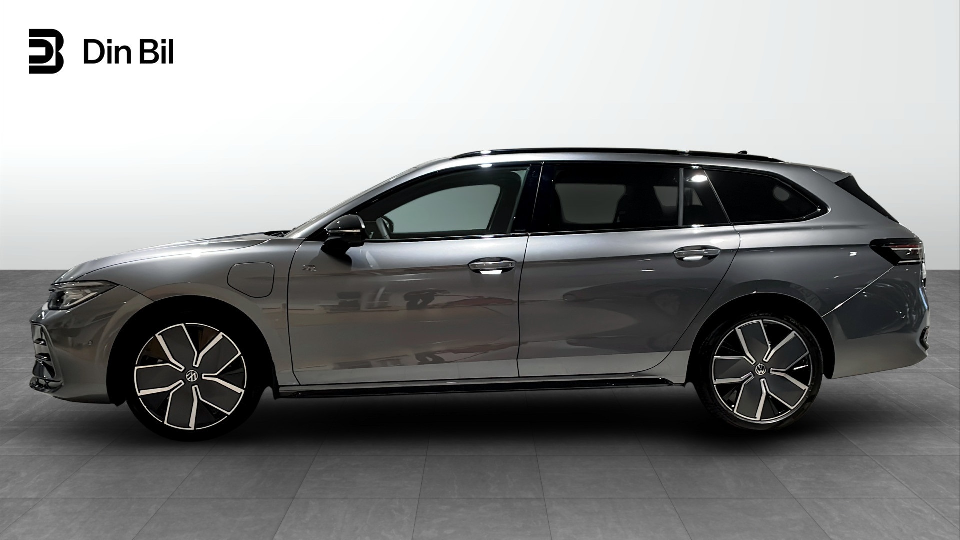 Volkswagen Passat Variant eHybrid 1.5 TSI OPF DSG Sequential, 272hp, 2026